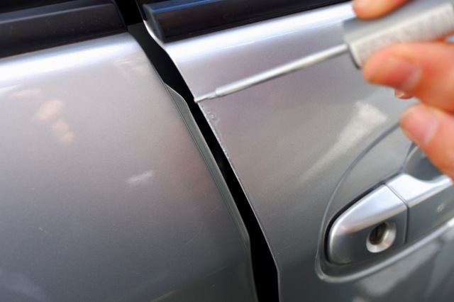 タッチペンを使った傷修理