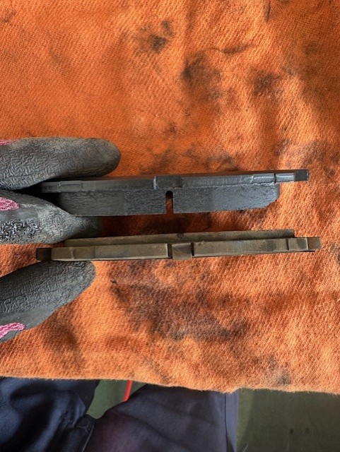 認証整備工場ならではの整備！！ブレーキパッド交換で車検も安心！！