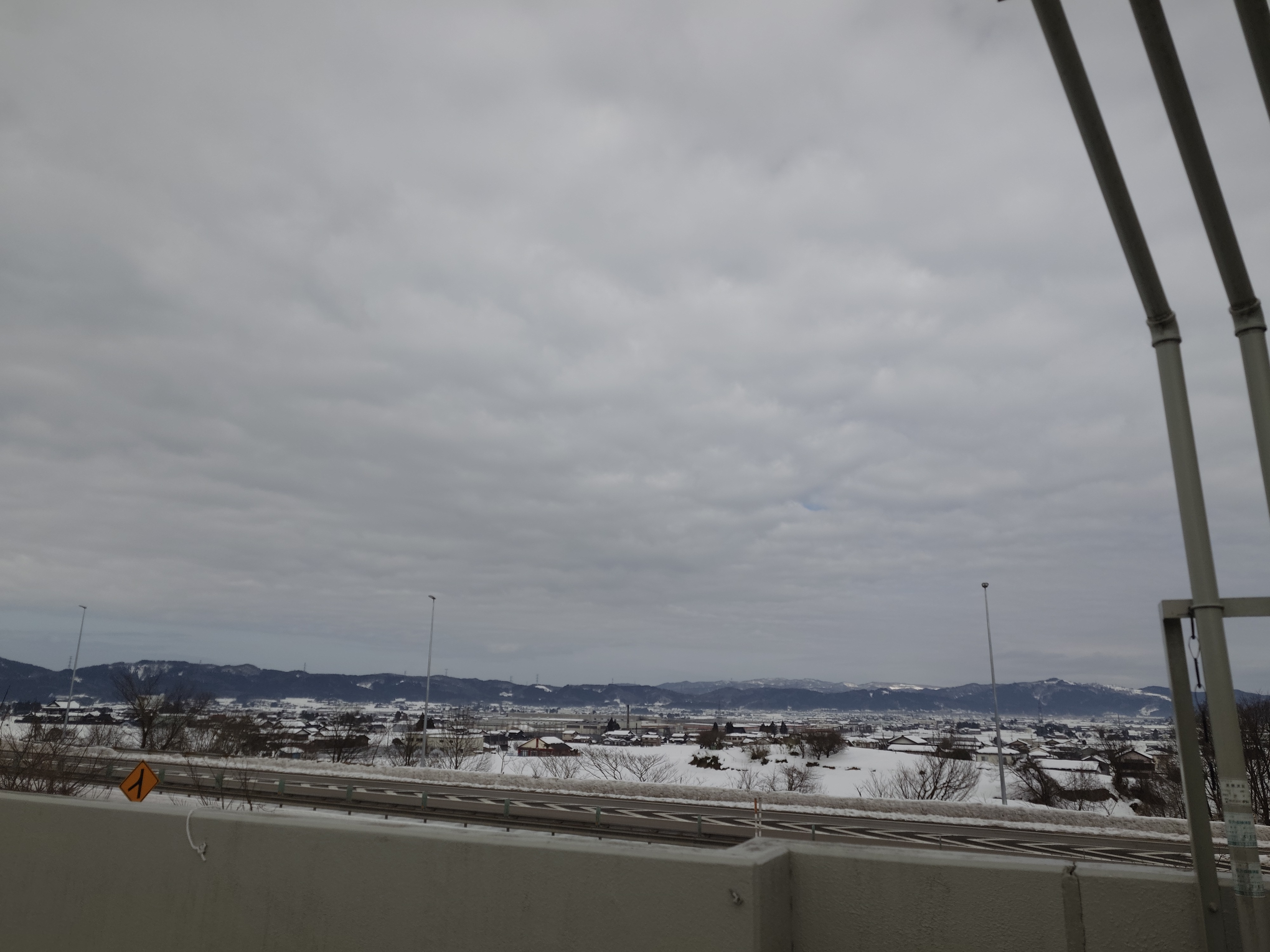 冬のドライブ前にチェックしたいガソリンスタンドのポイント🚗