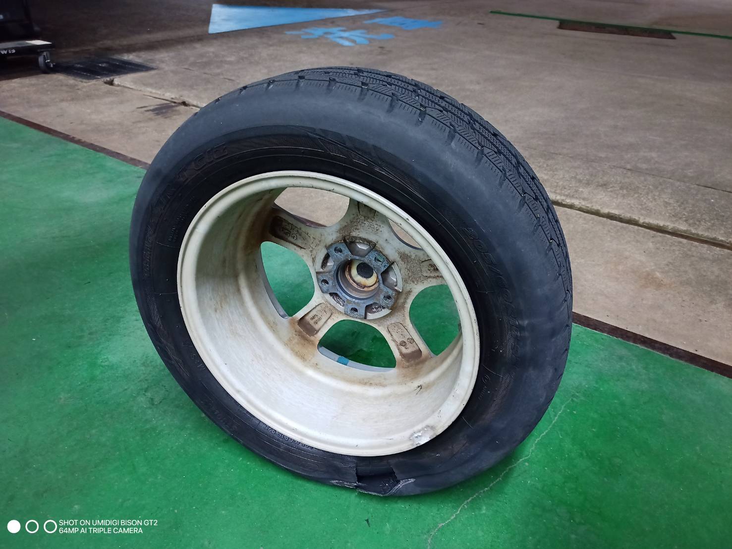 冬の空気圧不足に注意 タイヤトラブル防止のポイント🚗