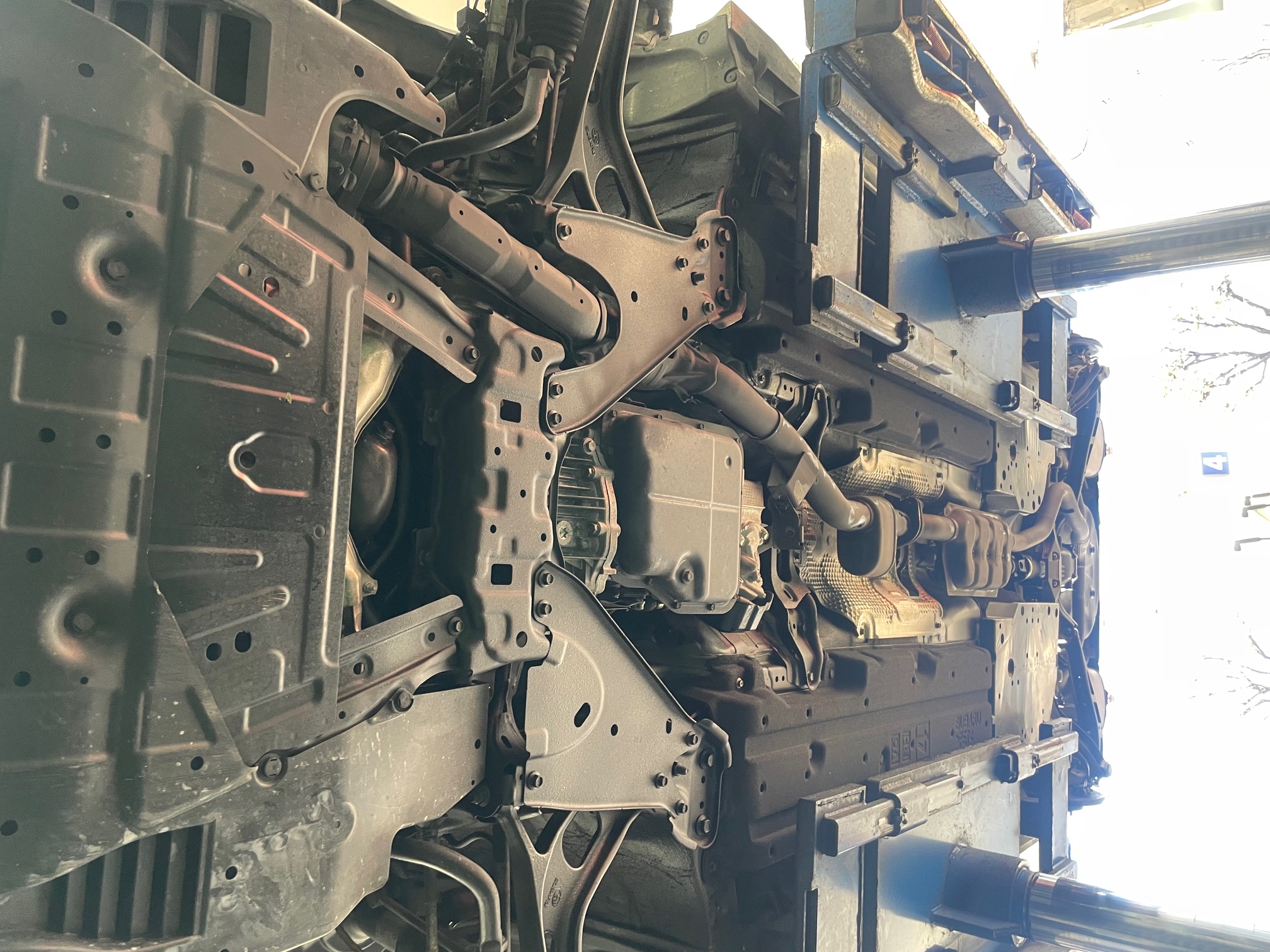 冬の車メンテナンス対策🍁下廻り防錆とタイヤ交換のポイント