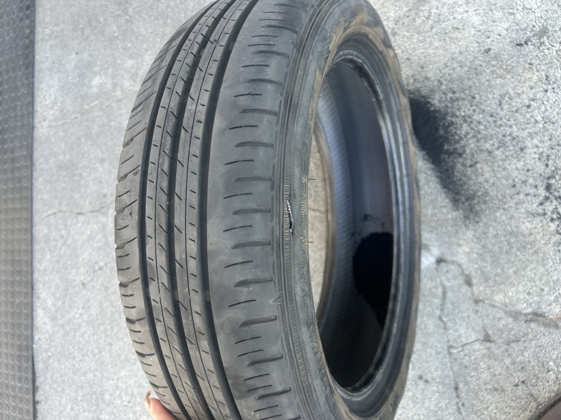 💨【GW前にタイヤ点検しませんか？】🚙