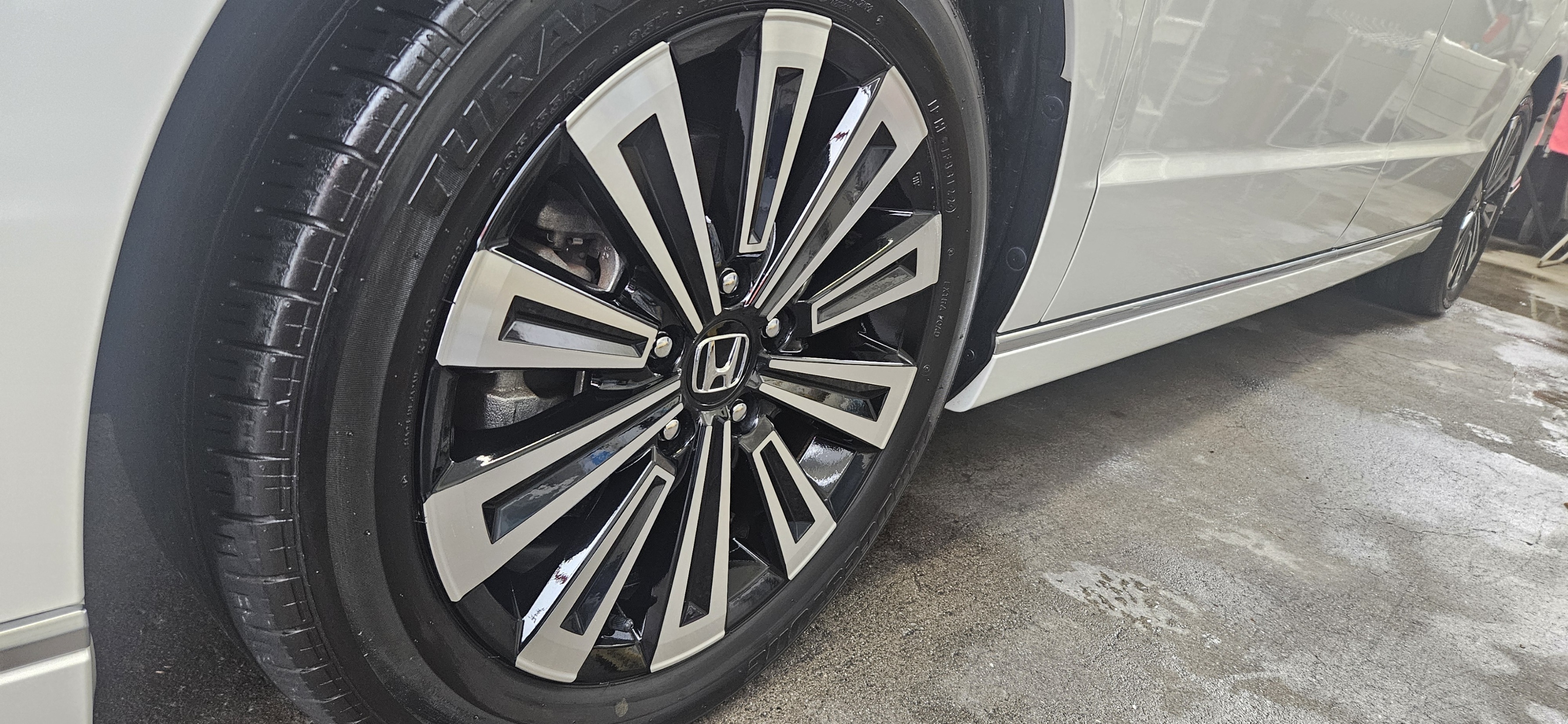 豊橋新栄SSで春のホイールコーティングを体験しよう🚗✨