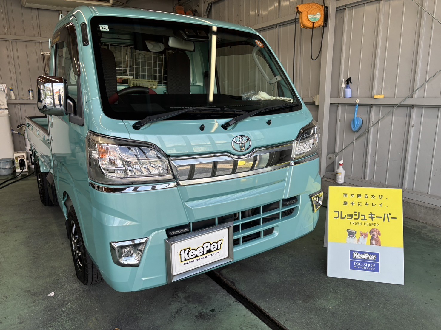 春の晴れに最適な手洗い洗車とキーパー施工で愛車ピカピカに🌸