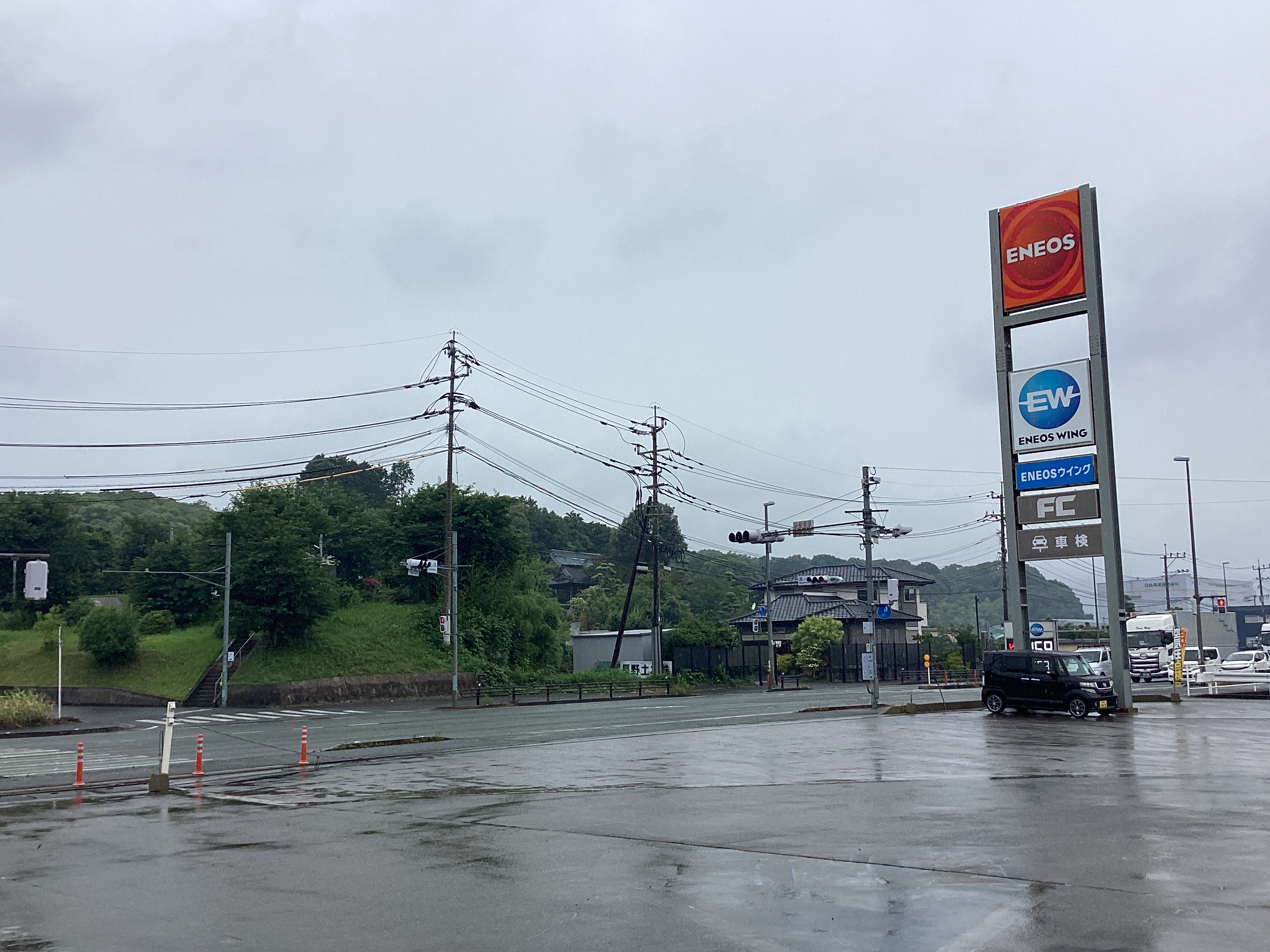台風後の掃除と梅雨時期の車トラブル対策｜基山TSからの安全アドバイス☔️