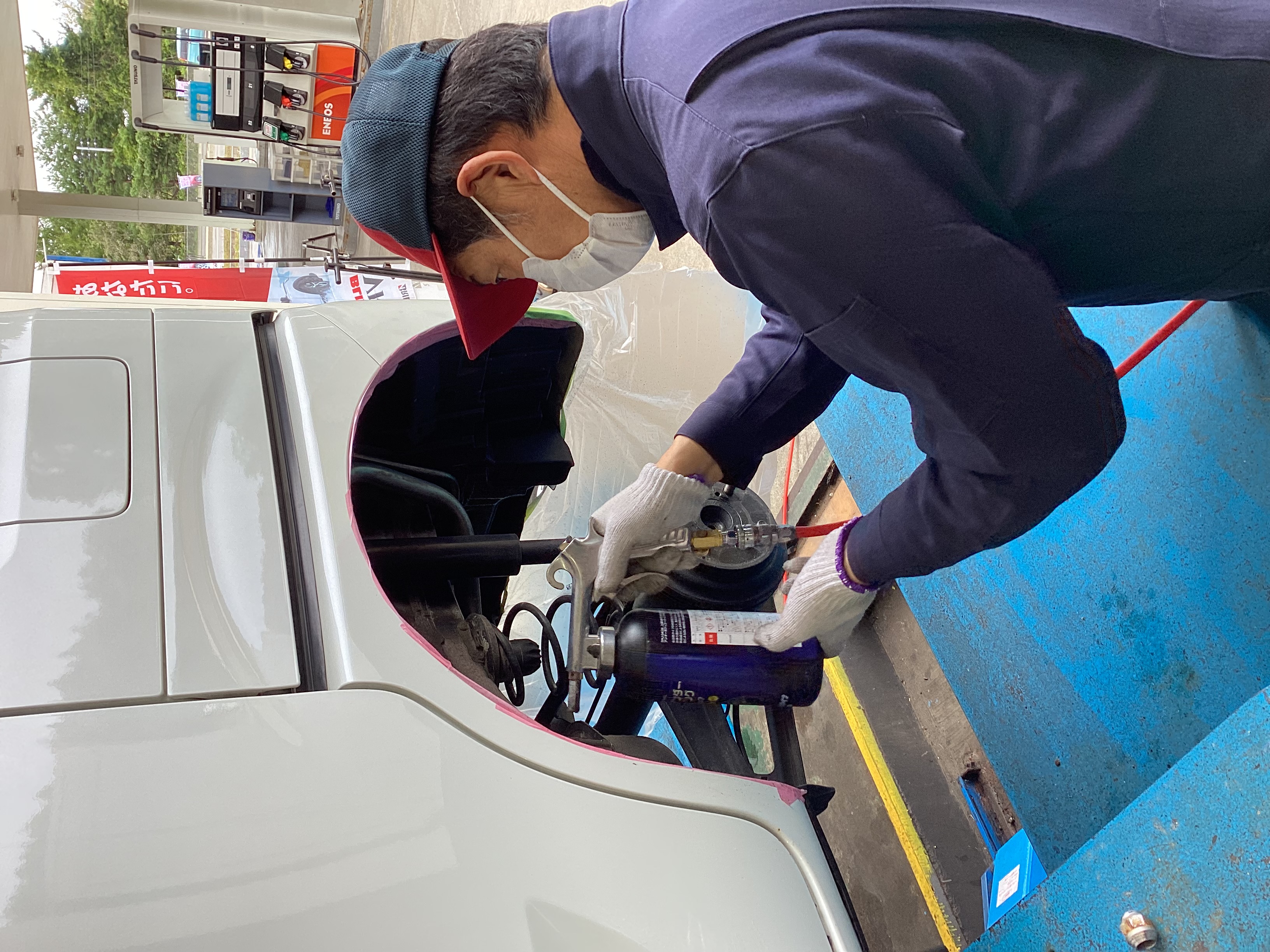 青森で冬の車サビ対策におすすめゴム系アンダーコートとマフラー施工❄️
