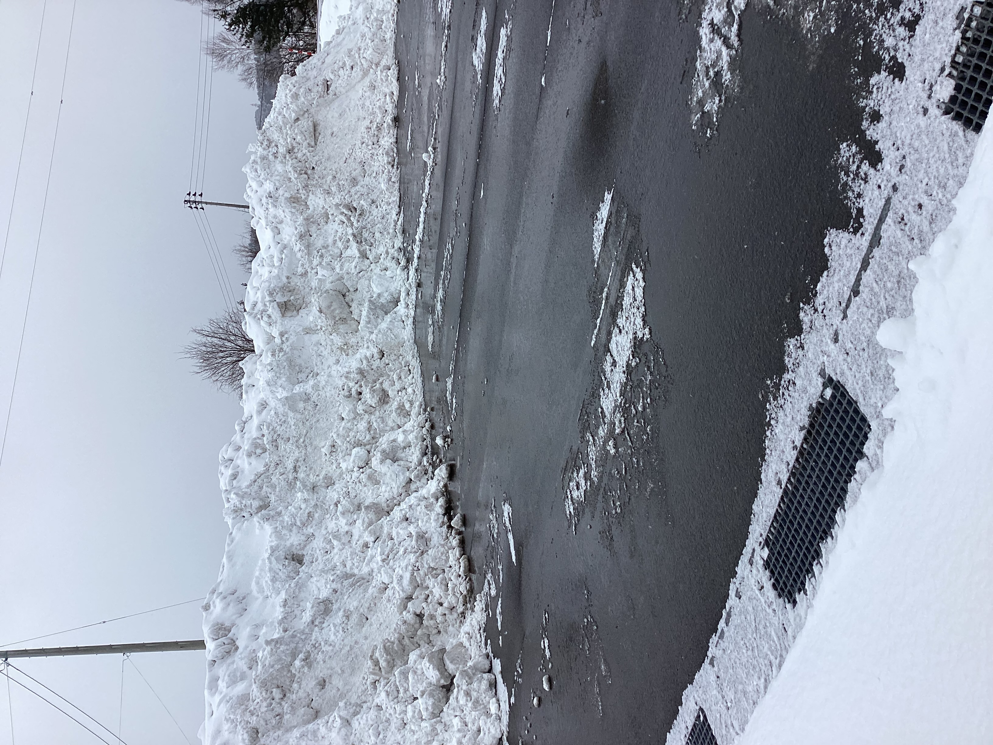 青森の冬に安心！雪道対策と車の冬支度ポイント❄️