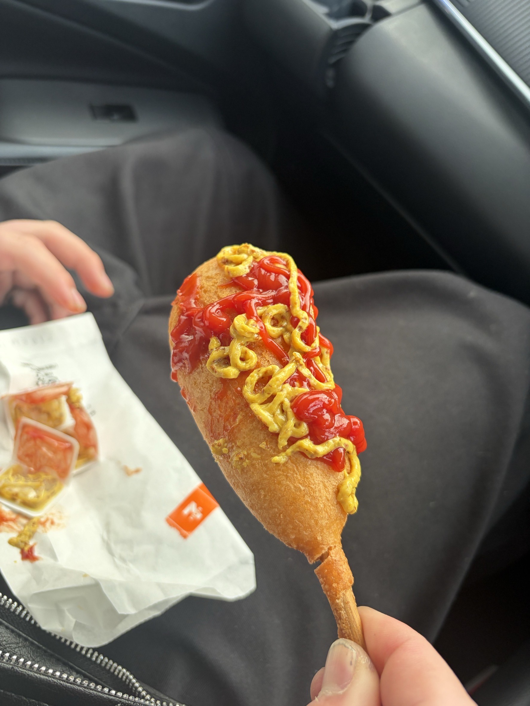 冬のガソリンスタンドでの車ケアと快適サービス紹介⛄️