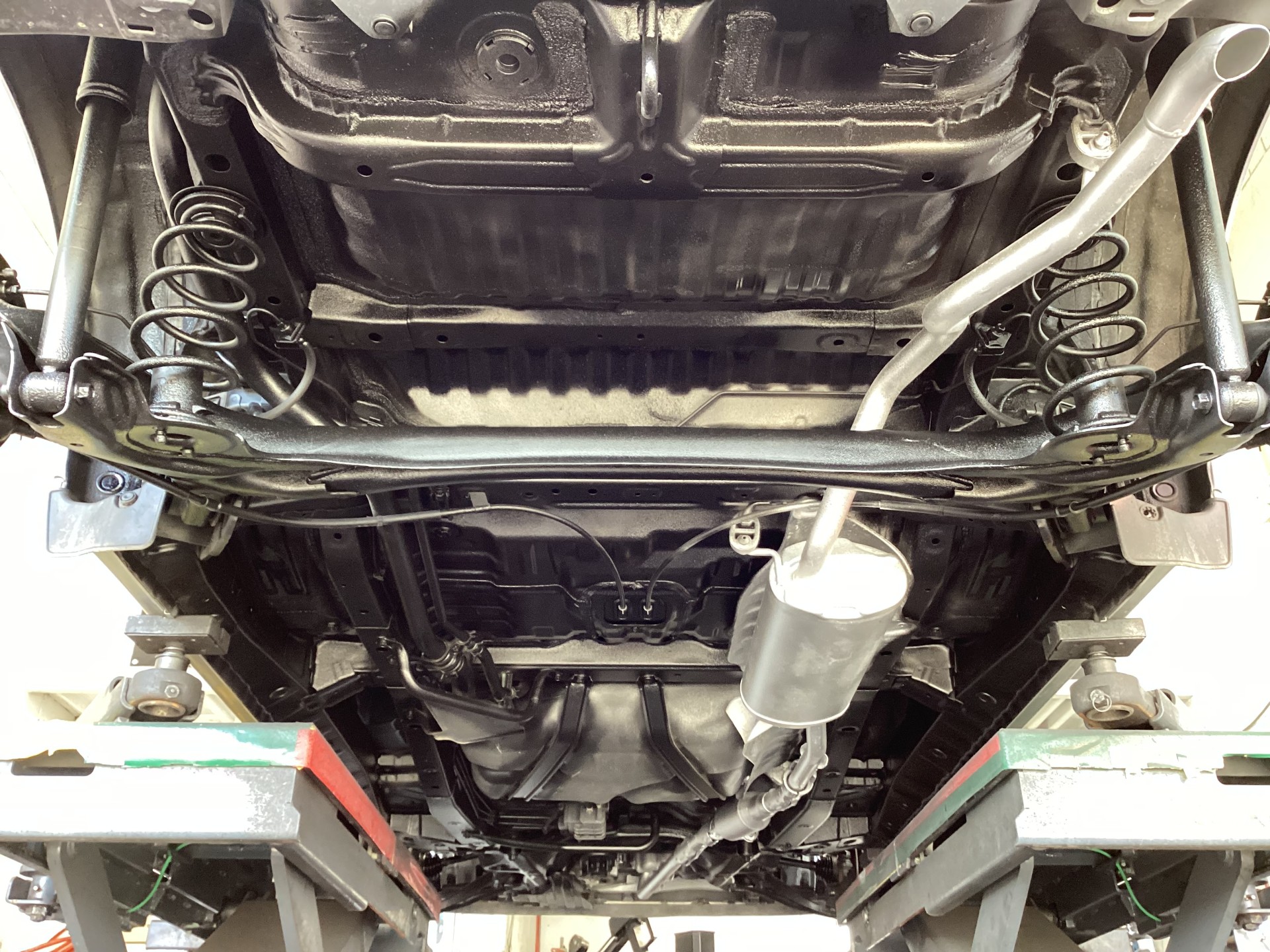 仙台新港TSでの下回り防錆コートと冬前の愛車メンテナンス対策🚗