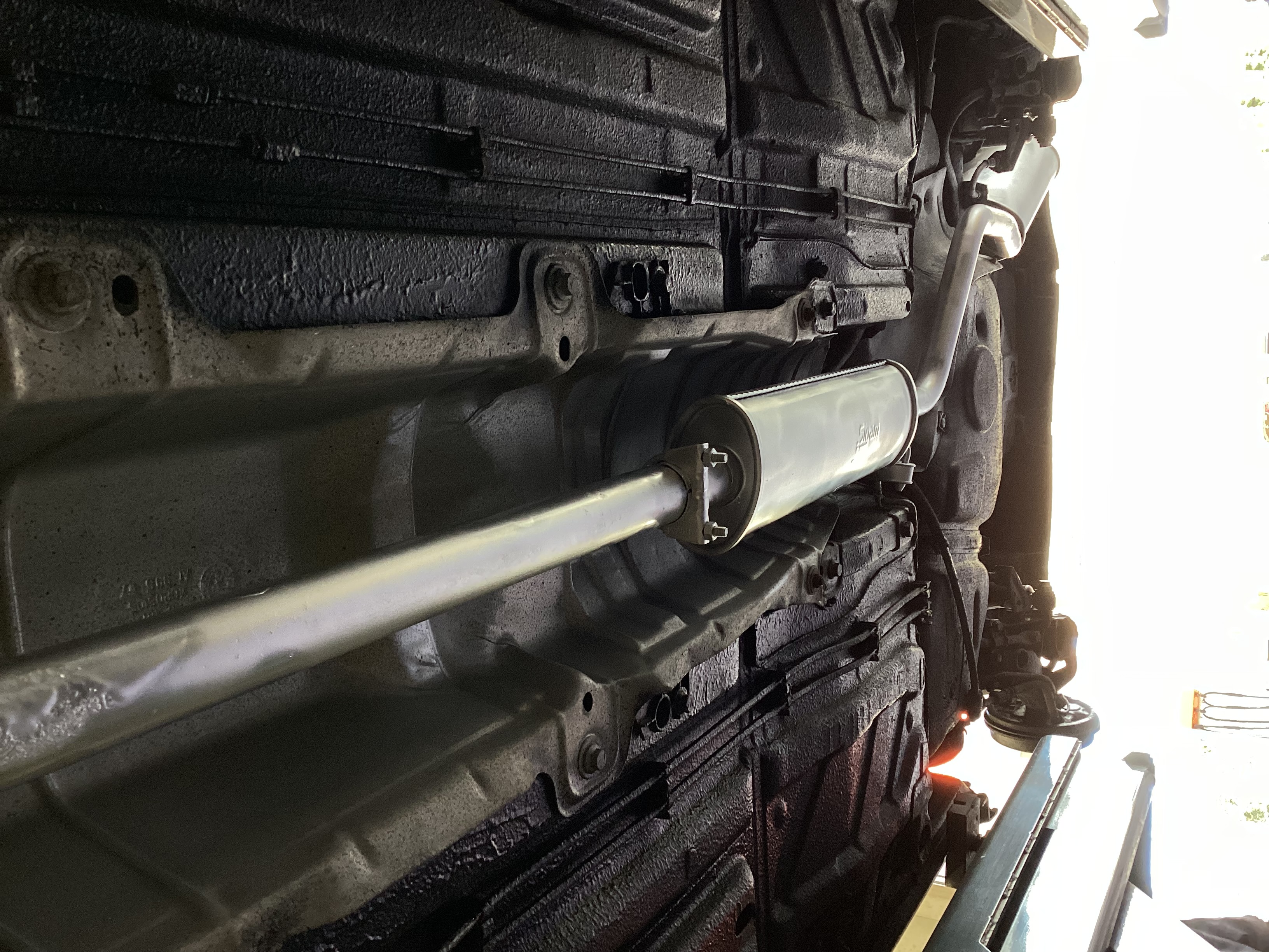 冬の車下回りコーティングでサビ対策と安全ドライブをサポート🚗