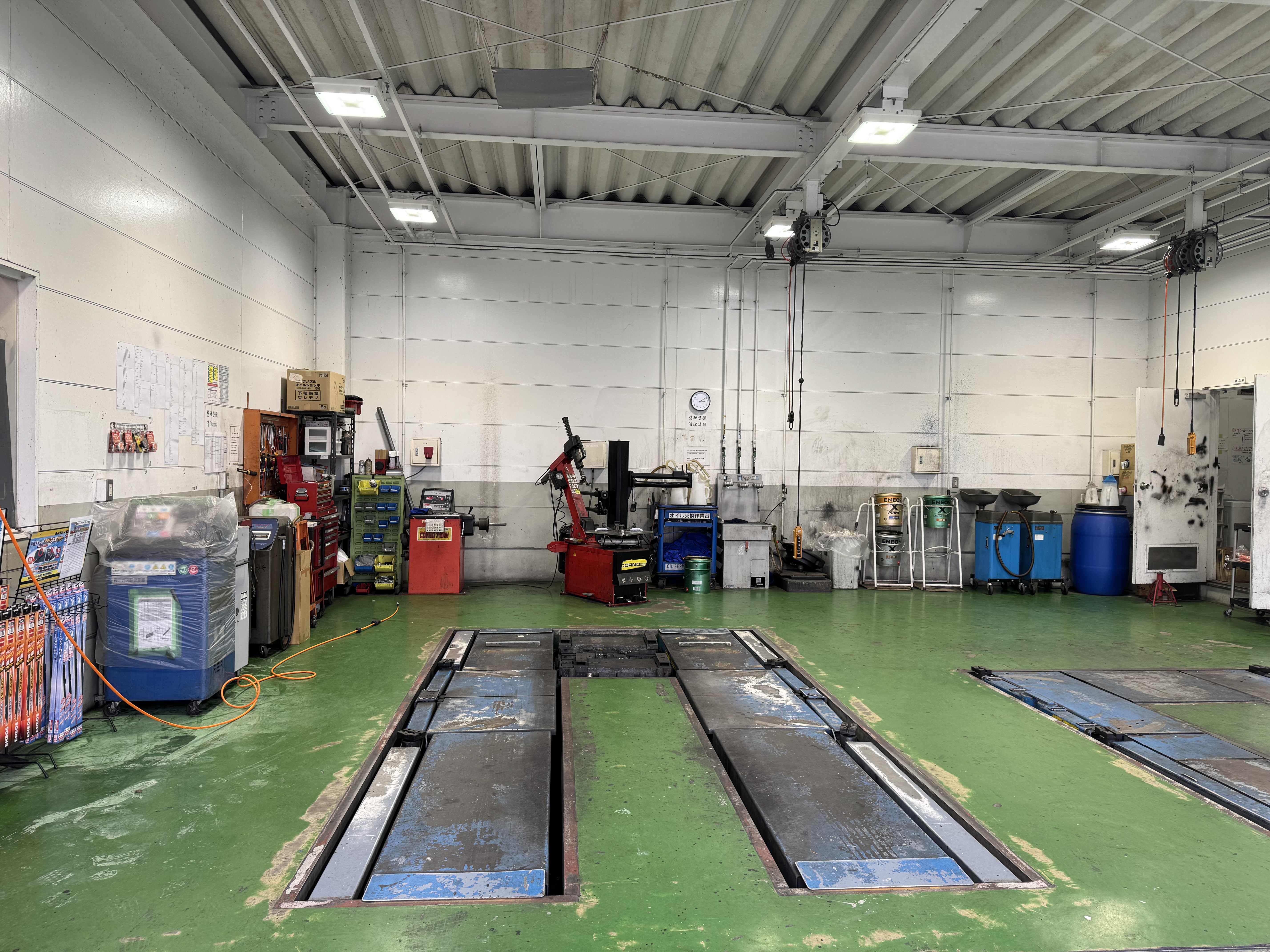 冬の車ケアはこれで安心！雪道対策と洗車のポイント⛄️