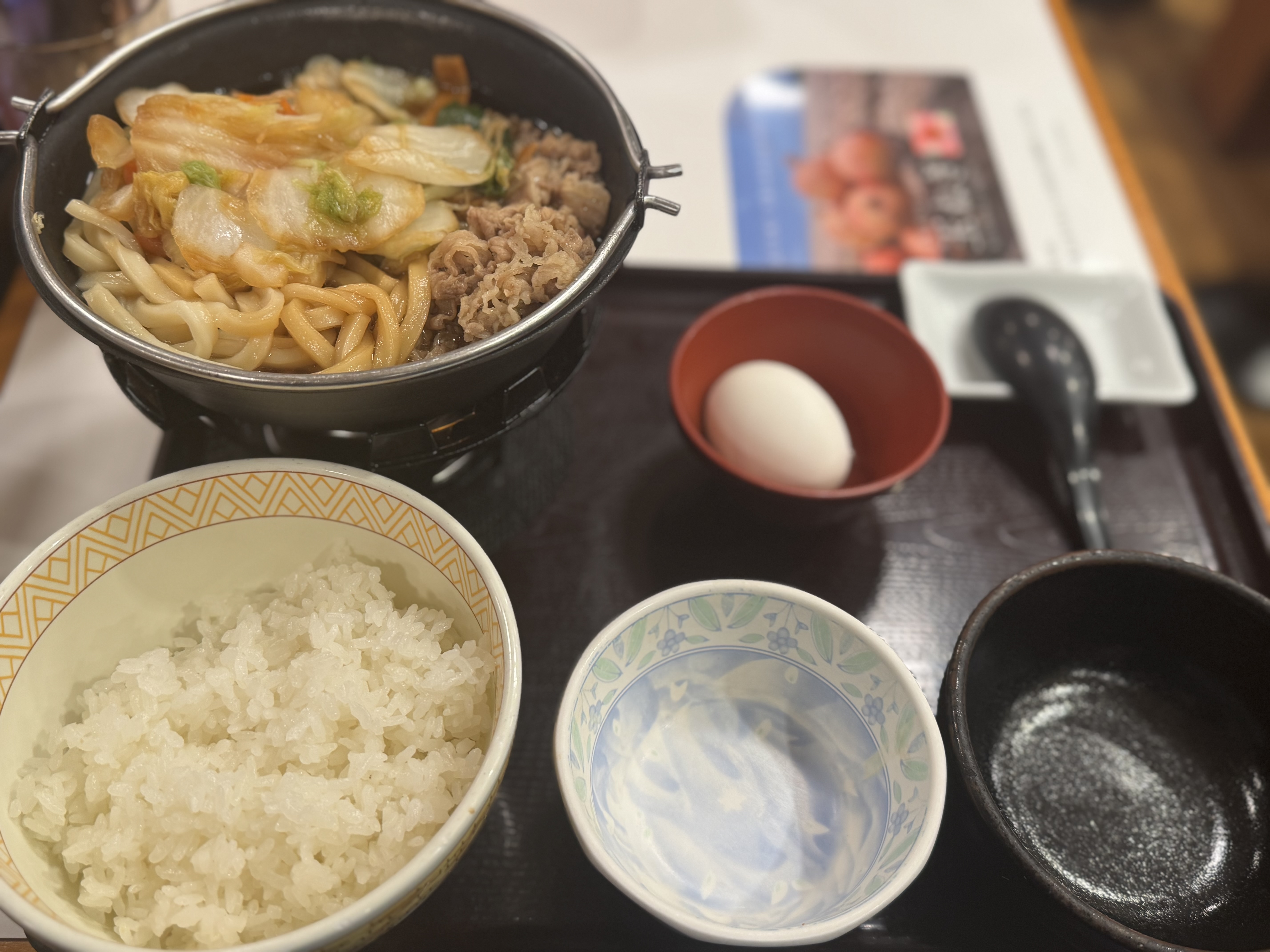 秋冬の車メンテナンスはこれで安心！クリスタルkeeper施工とタイヤ交換情報🚗