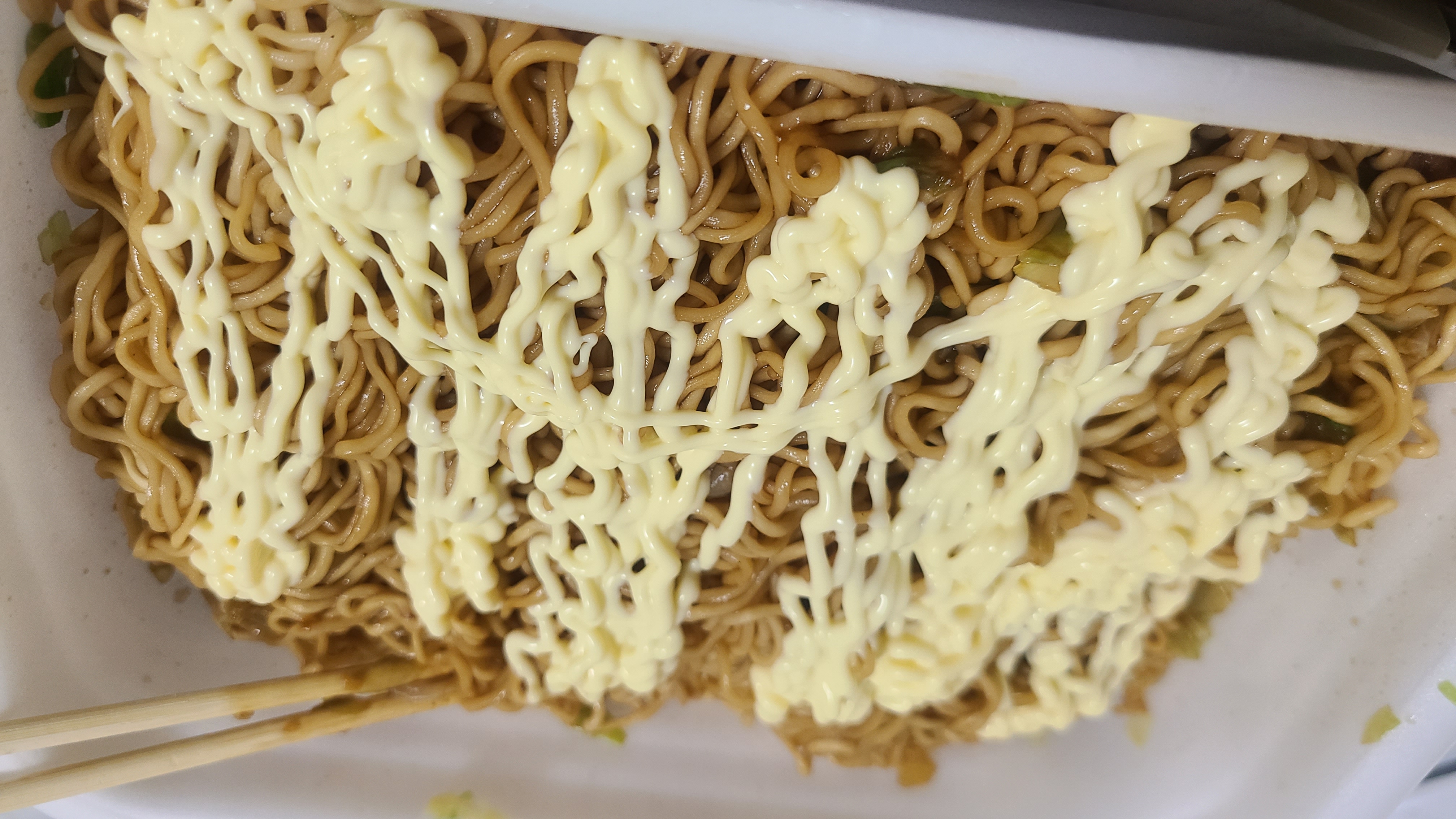 秋の車メンテナンスと焼きそばマヨネーズ話でほっこり🍁安全運転のコツも紹介