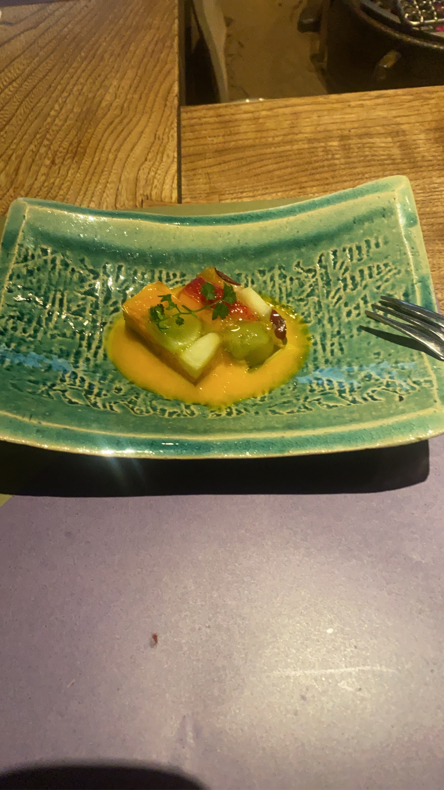 冬の車ケアにおすすめ樹脂キーパーで黒さ長持ち手洗い洗車も安心🚗