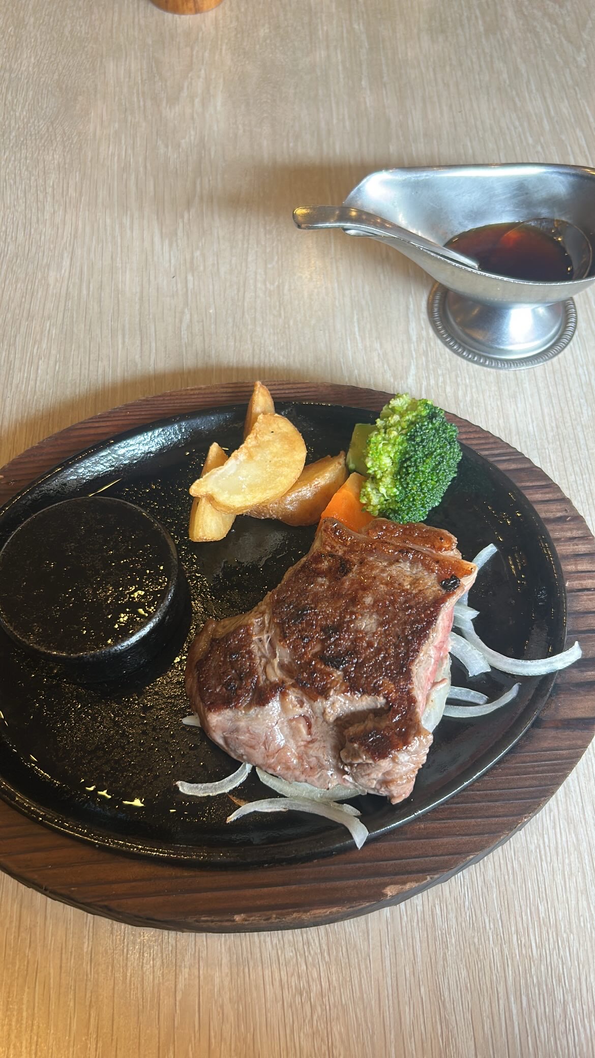 冬のバッテリー＆タイヤ点検は厚木インターTSで安心サポート🔋