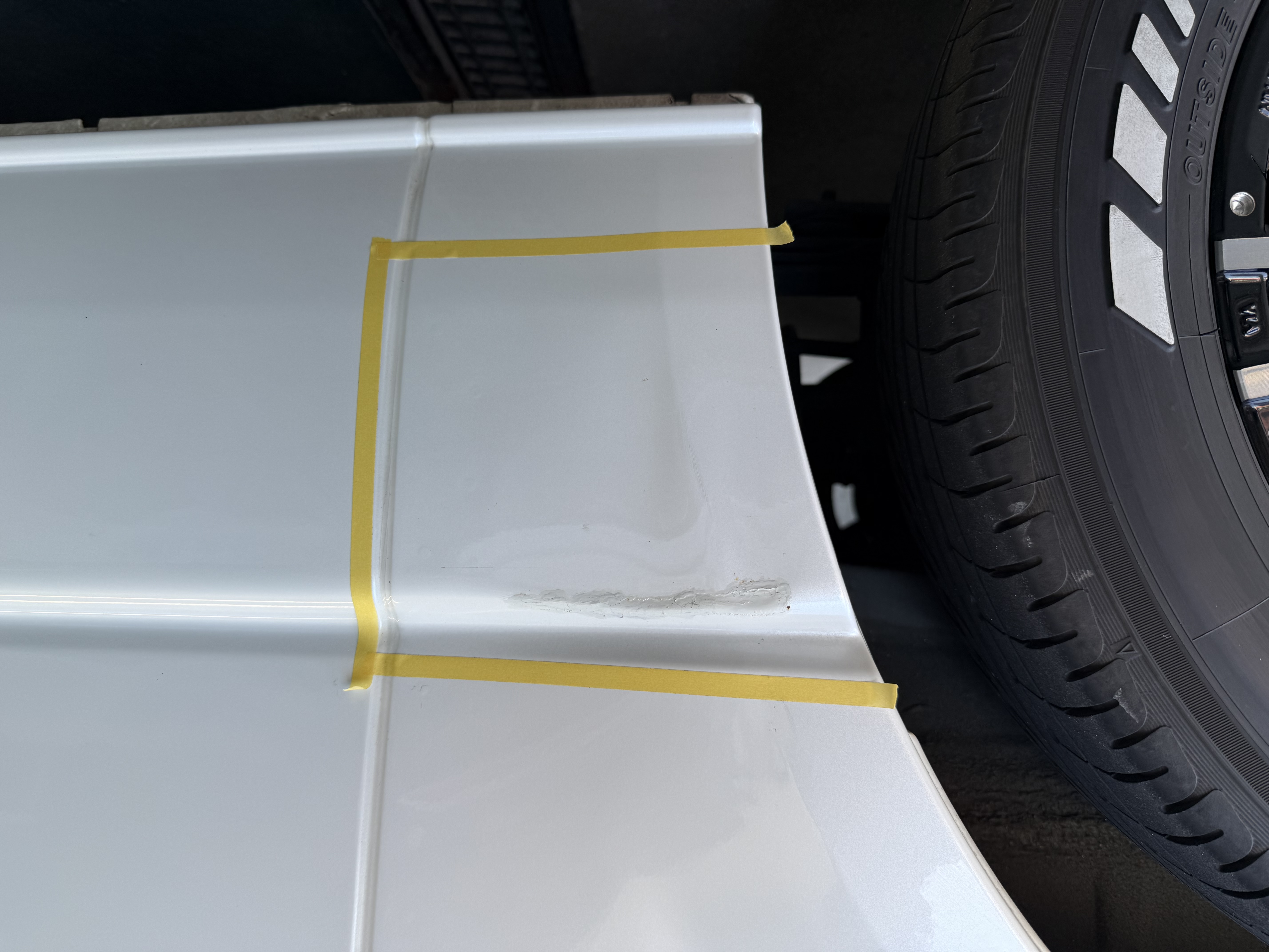 ハイエースの25cm凹み修理と冬の愛車ケアポイント❄️