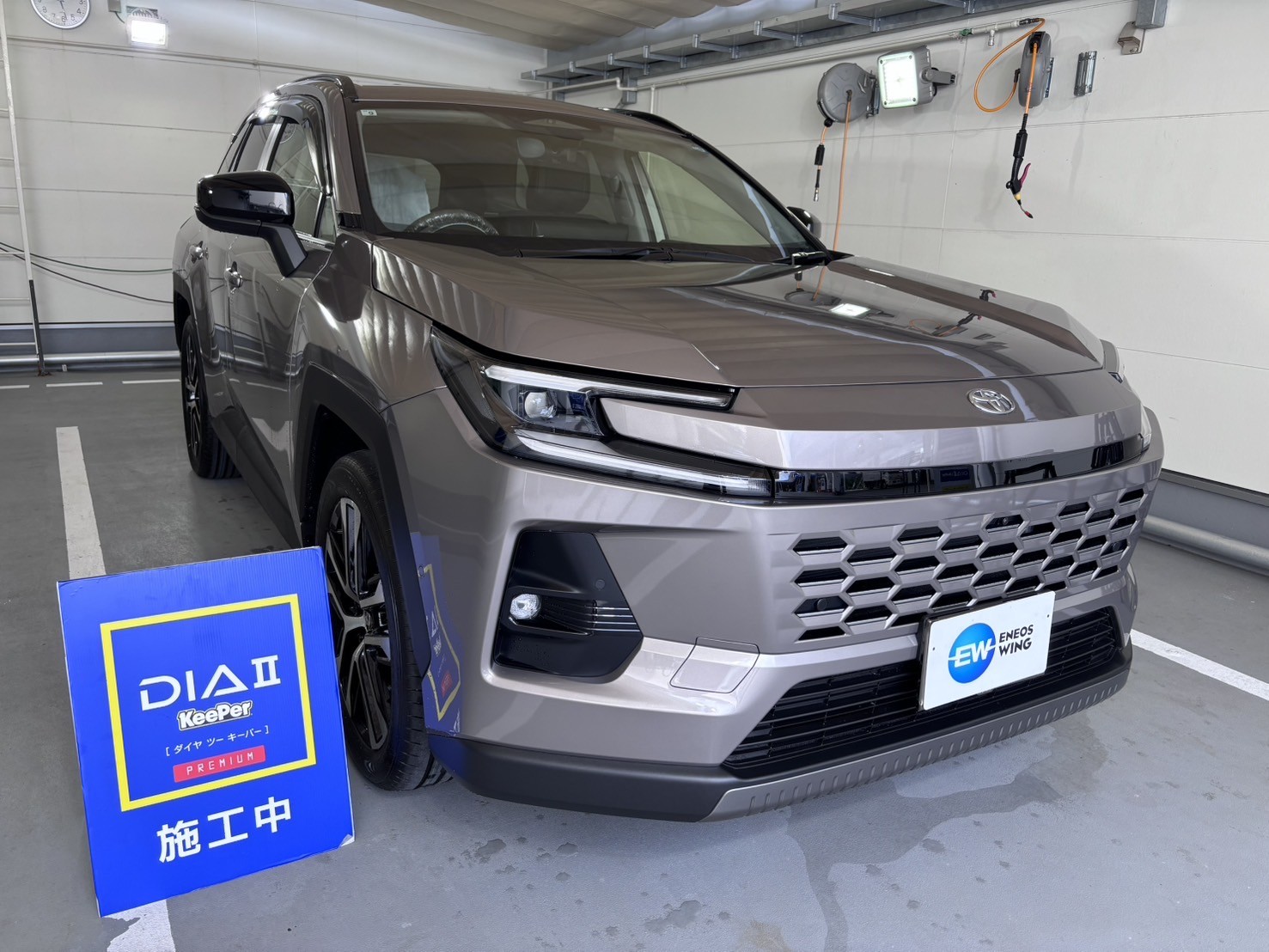 トヨタ RAV4にダイヤⅡキーパーを施工した後のツヤのあるボディ