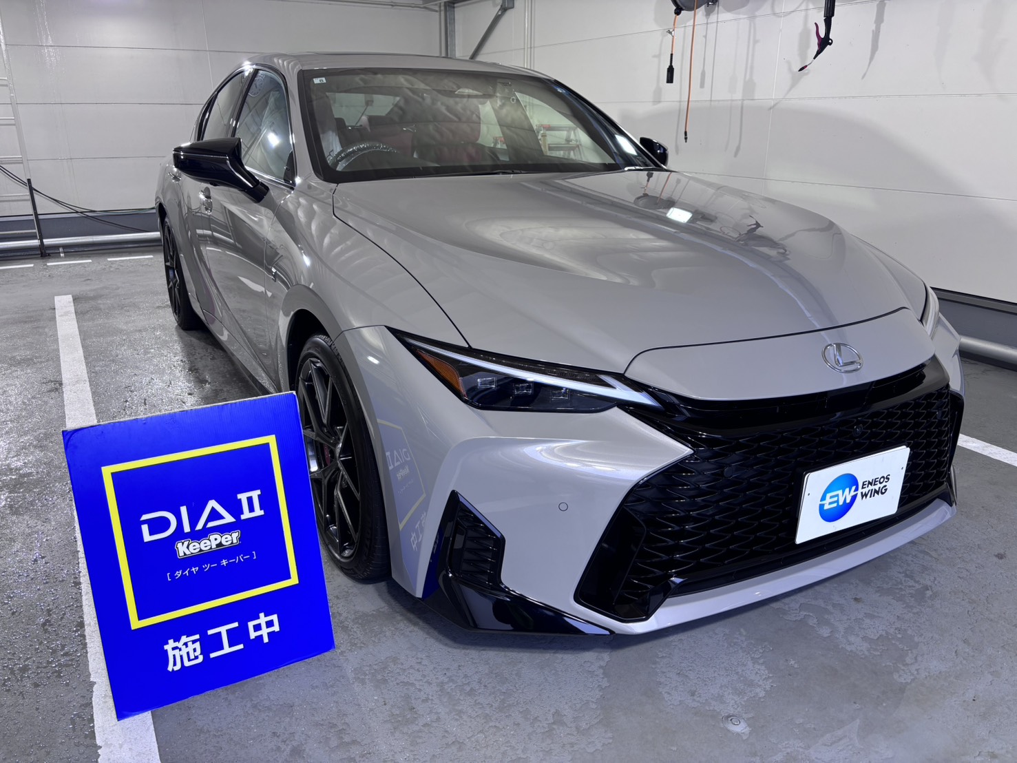 レクサ/LSにダイヤⅡキーパーを施工した後のツヤのあるボディ