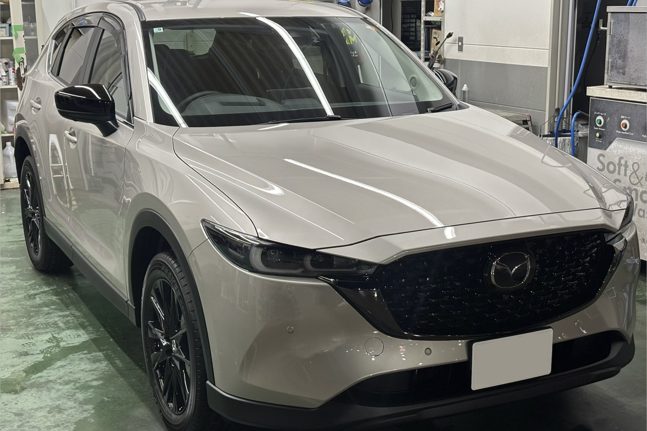 板橋TSで新車に最適なダイヤⅡキーパー施工と冬の車点検対策