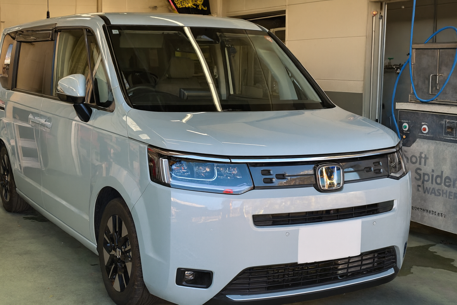 ステップワゴンにおすすめ冬のガラスコーティングと室内清掃🚗✨