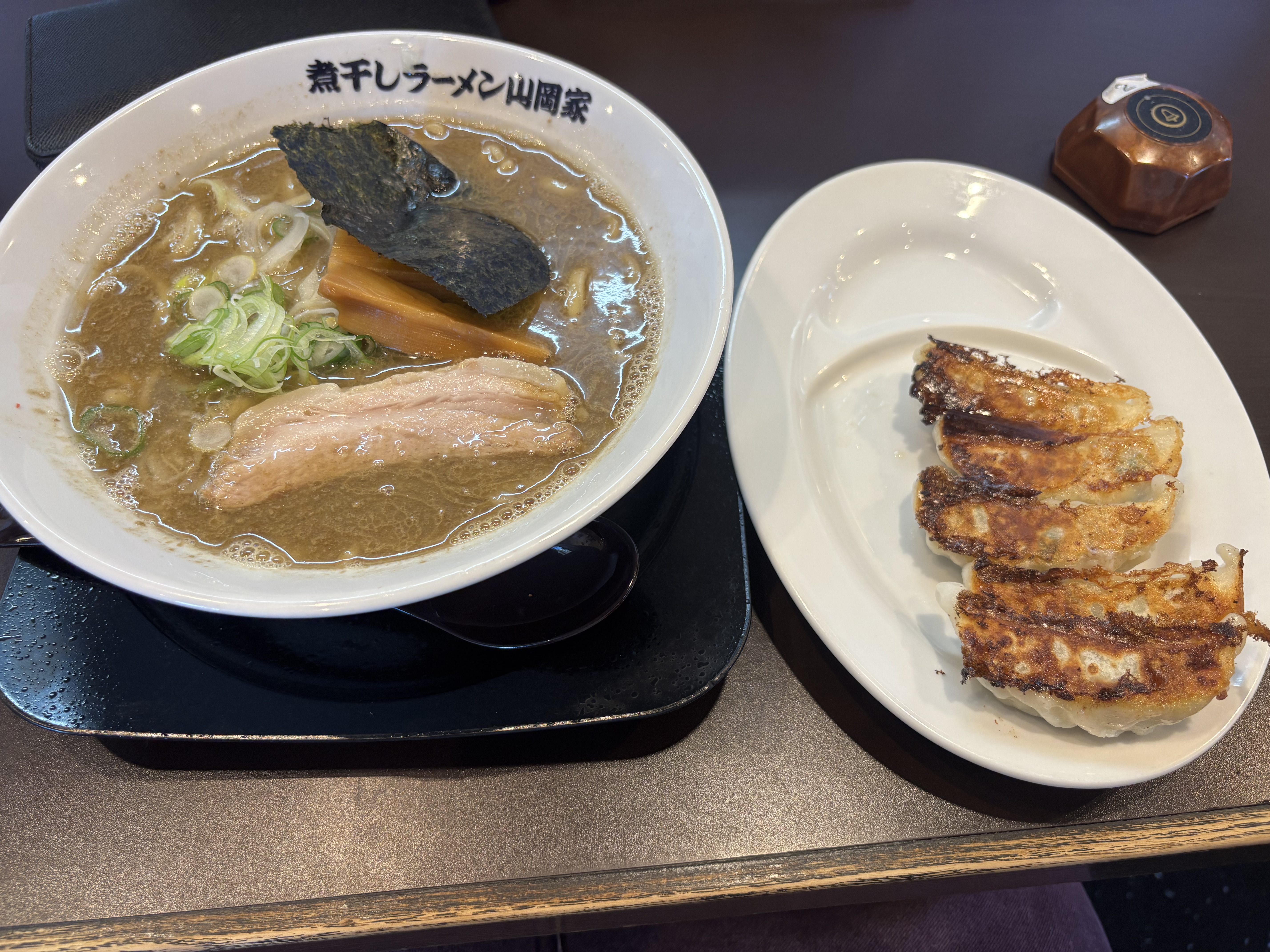 春の快適ドライブに必須 エアコンクリーニングと点検サービス紹介🚗