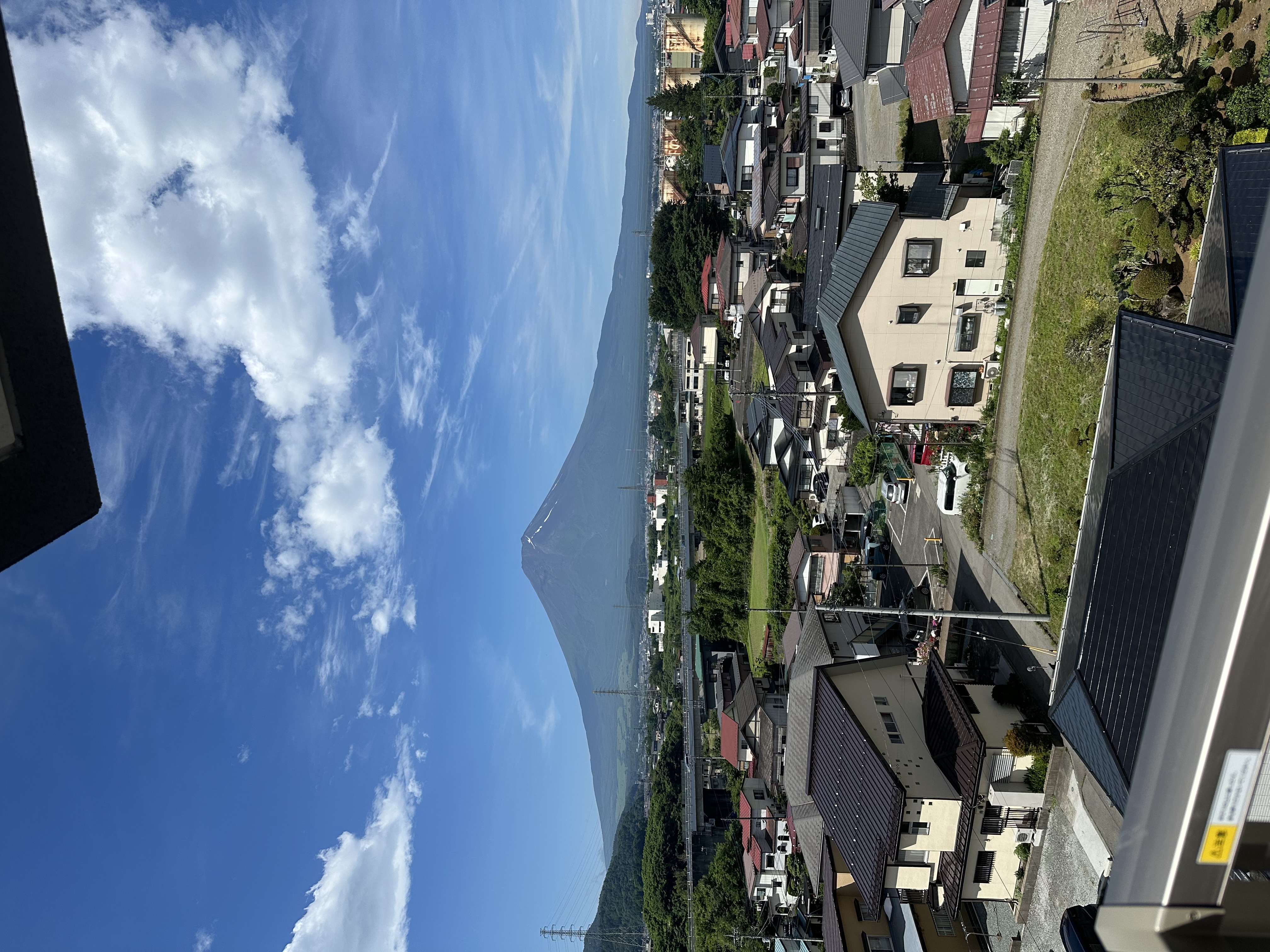 夏の車エアコンクリーニングで快適ドライブを楽しもう🚗✨