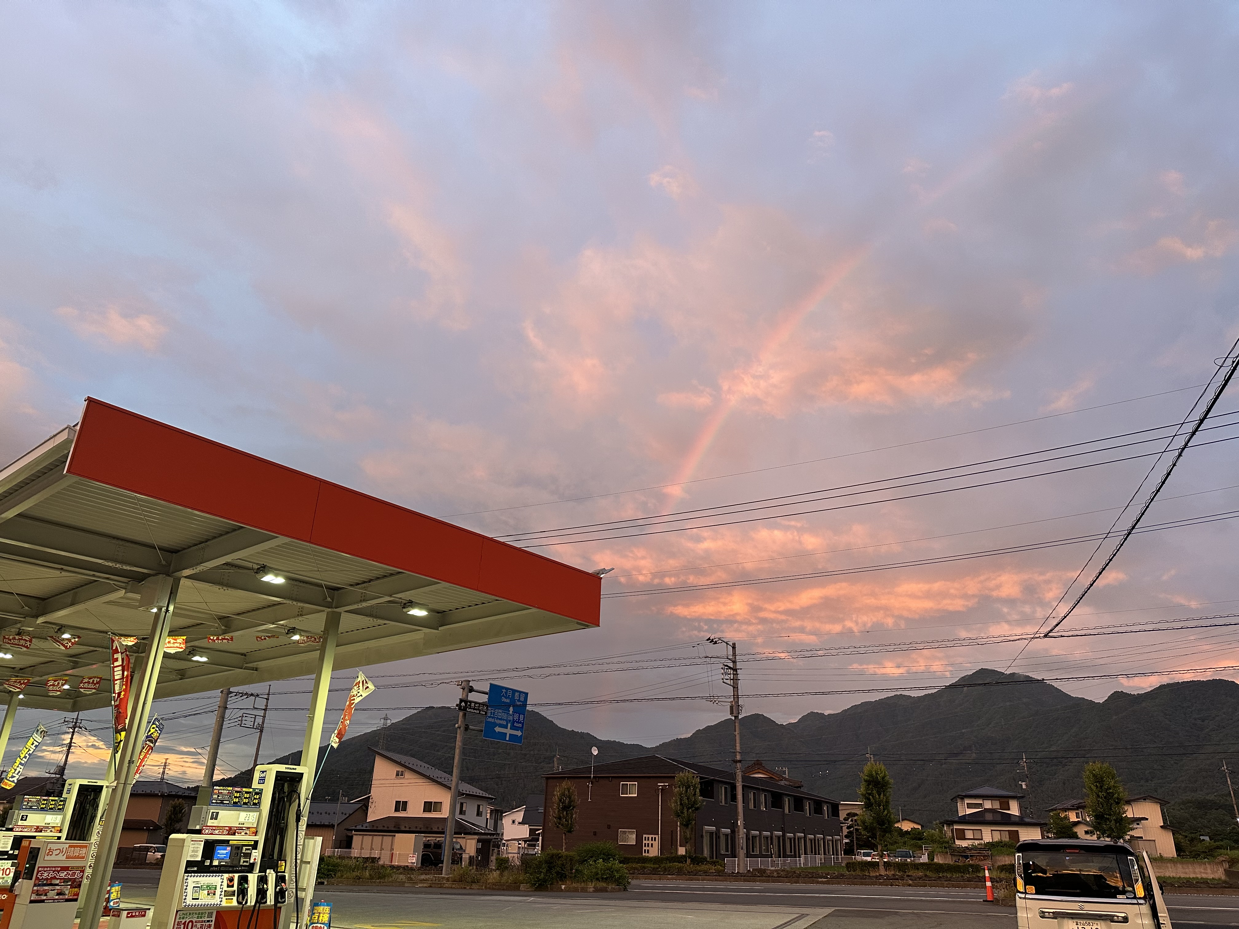 夏の快適ドライブ応援 エアコン点検と愛車メンテナンス情報🚗