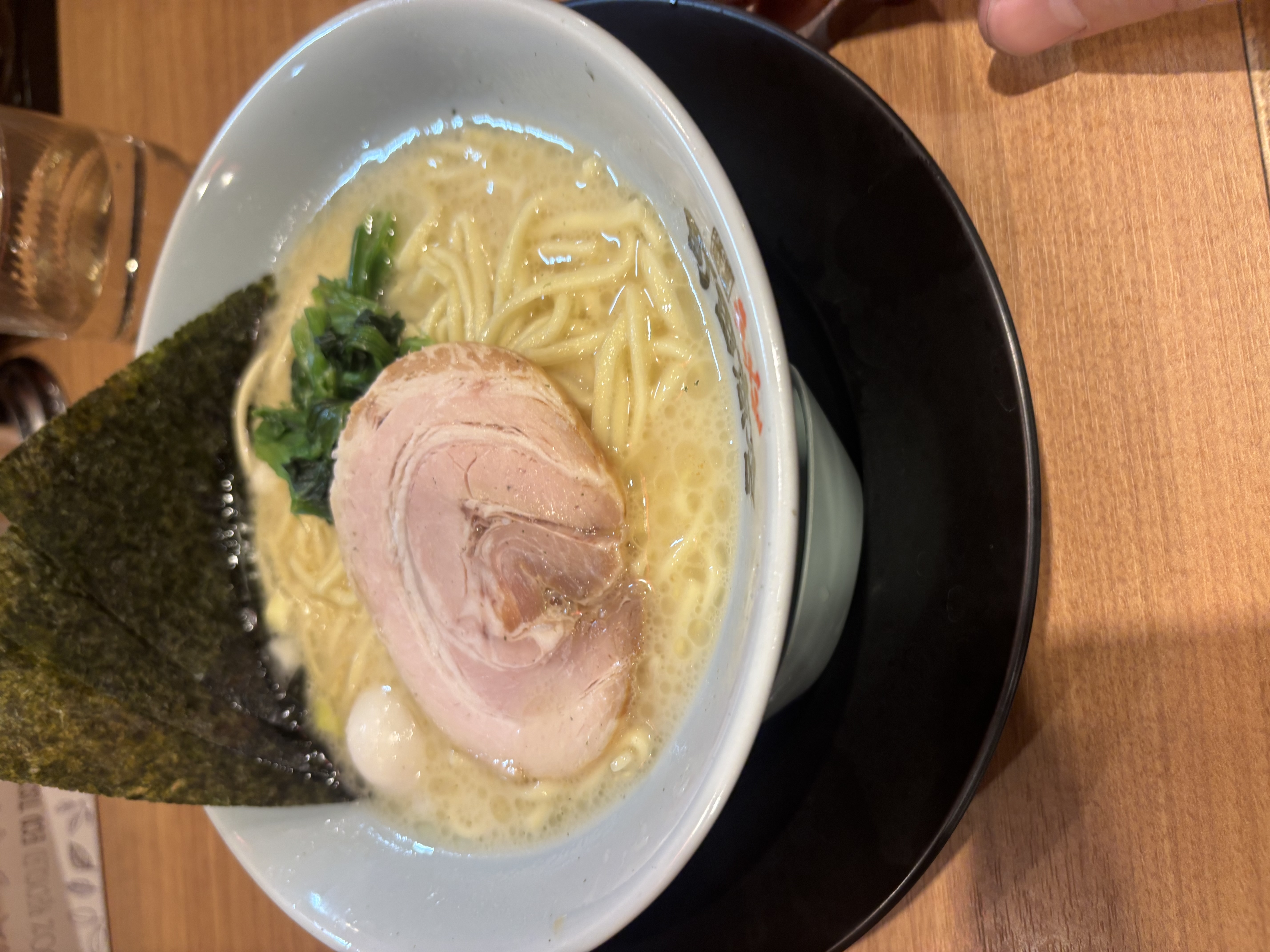 冬の安全ドライブに必須！プリウスのタイヤ点検とオイル半額キャンペーン🚗