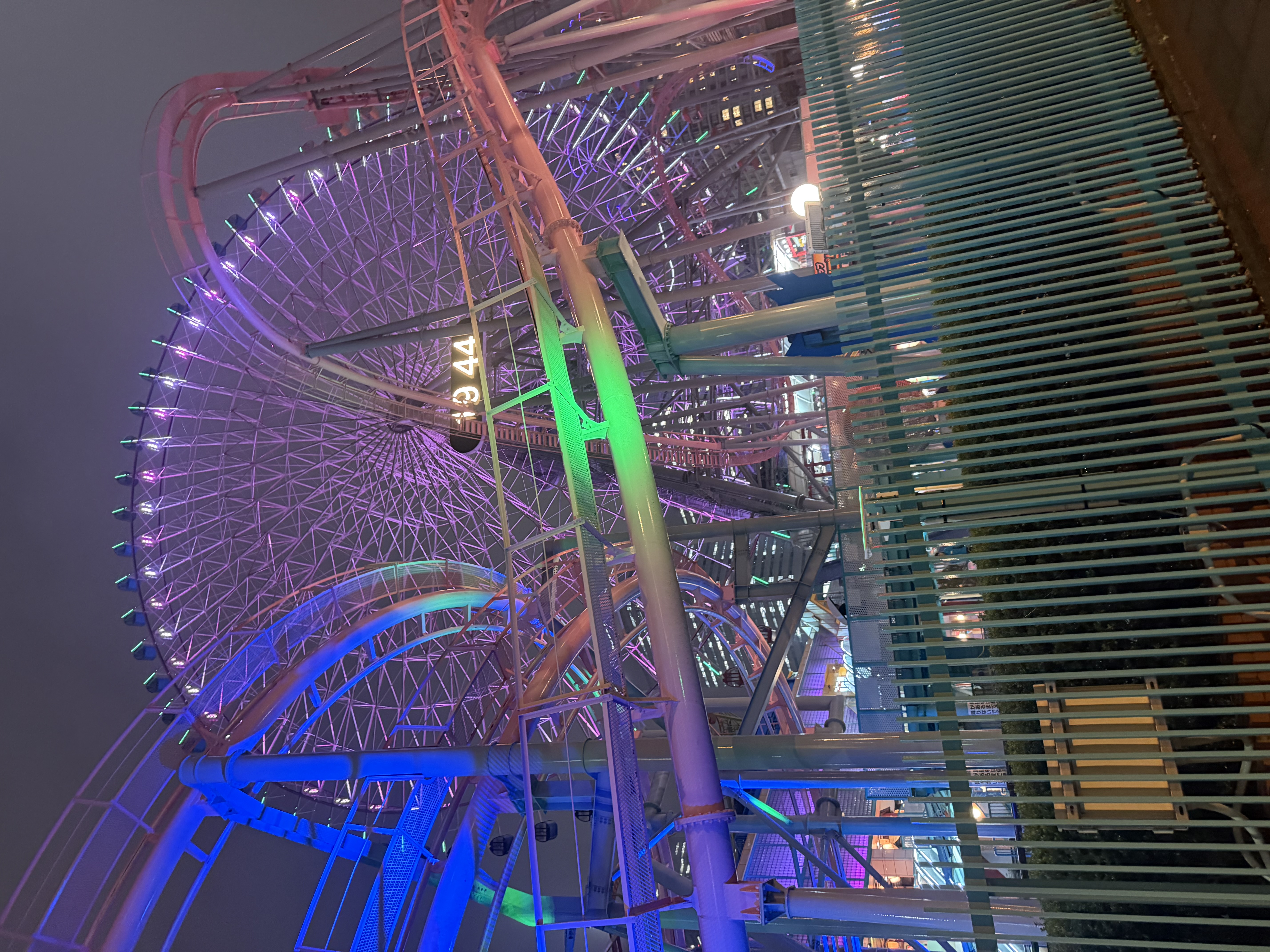 春の雨でも輝く愛車にコーティング10％オフキャンペーン中☔️