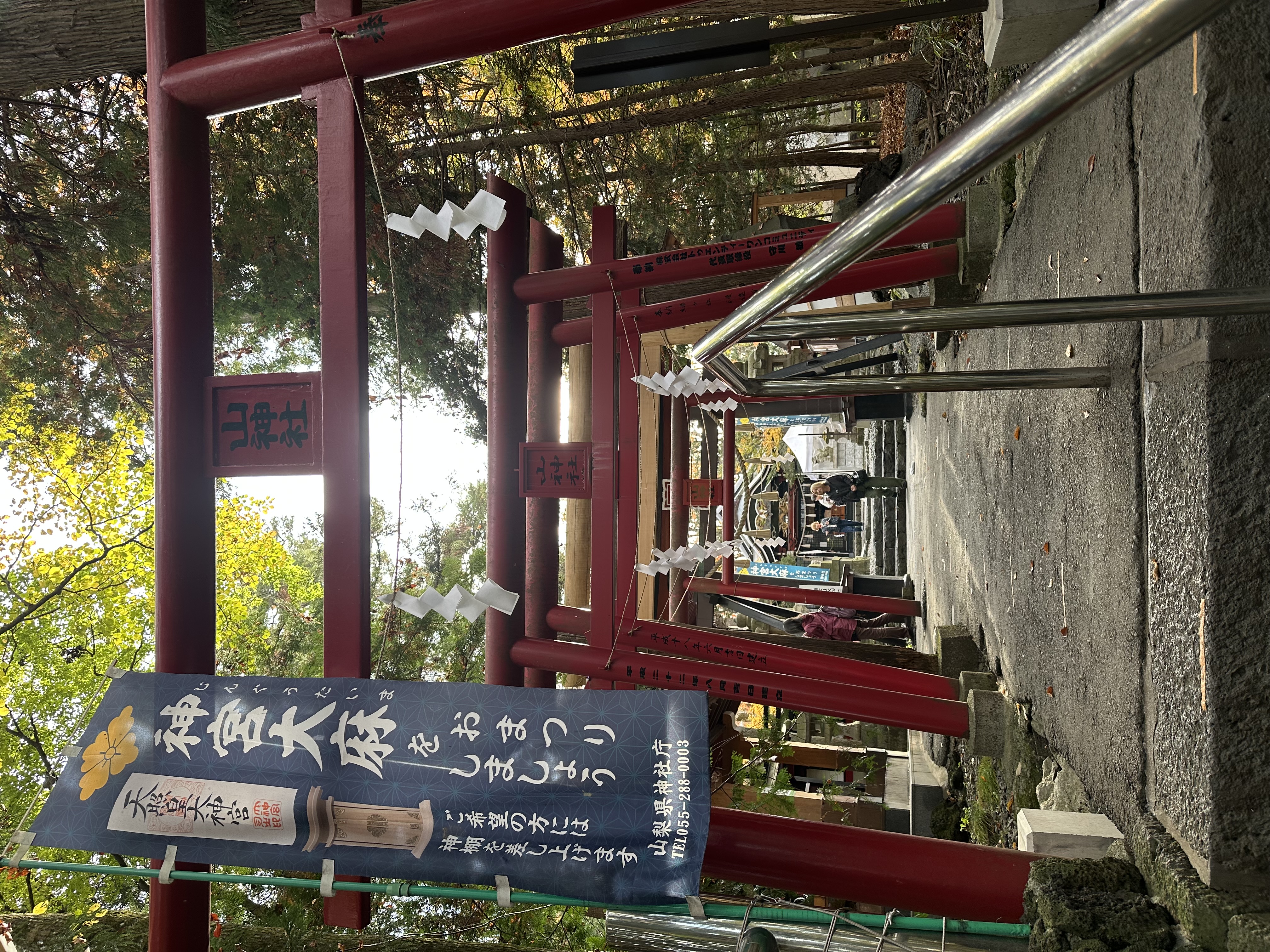 冬の安心ドライブ応援タイヤセール開催中セルフ富士見バイパスSS🚗