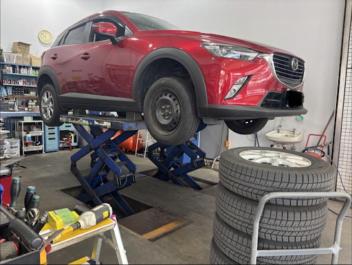 春の雨に備えるタイヤ交換と点検で安全ドライブをサポート☀️