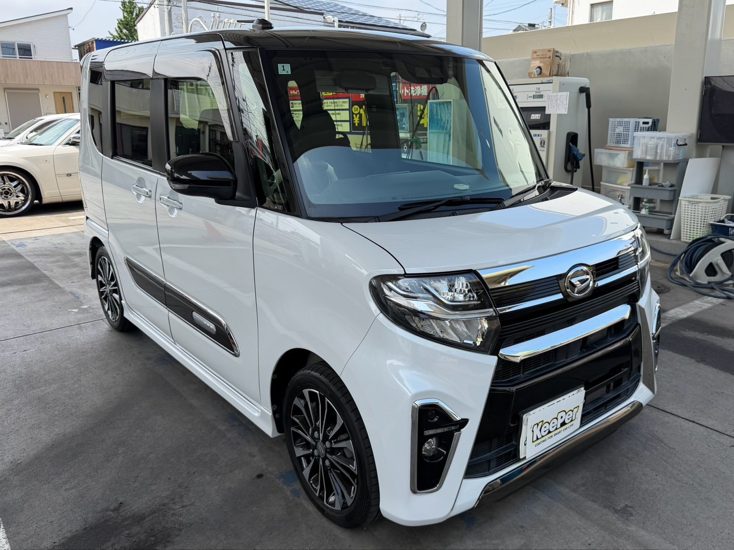 DD清水西ssダイハツ/白いタントにフレッシュキーパー・鉄粉取りを施工後の状態