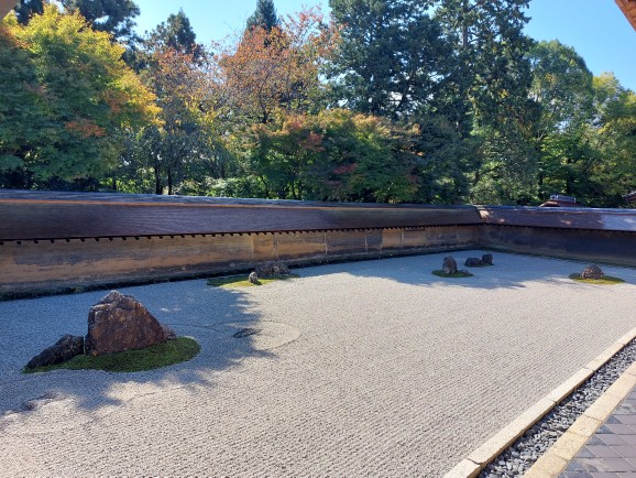 秋冬の車メンテナンスとお得情報をDr.Drive清水西SSでチェック🚗