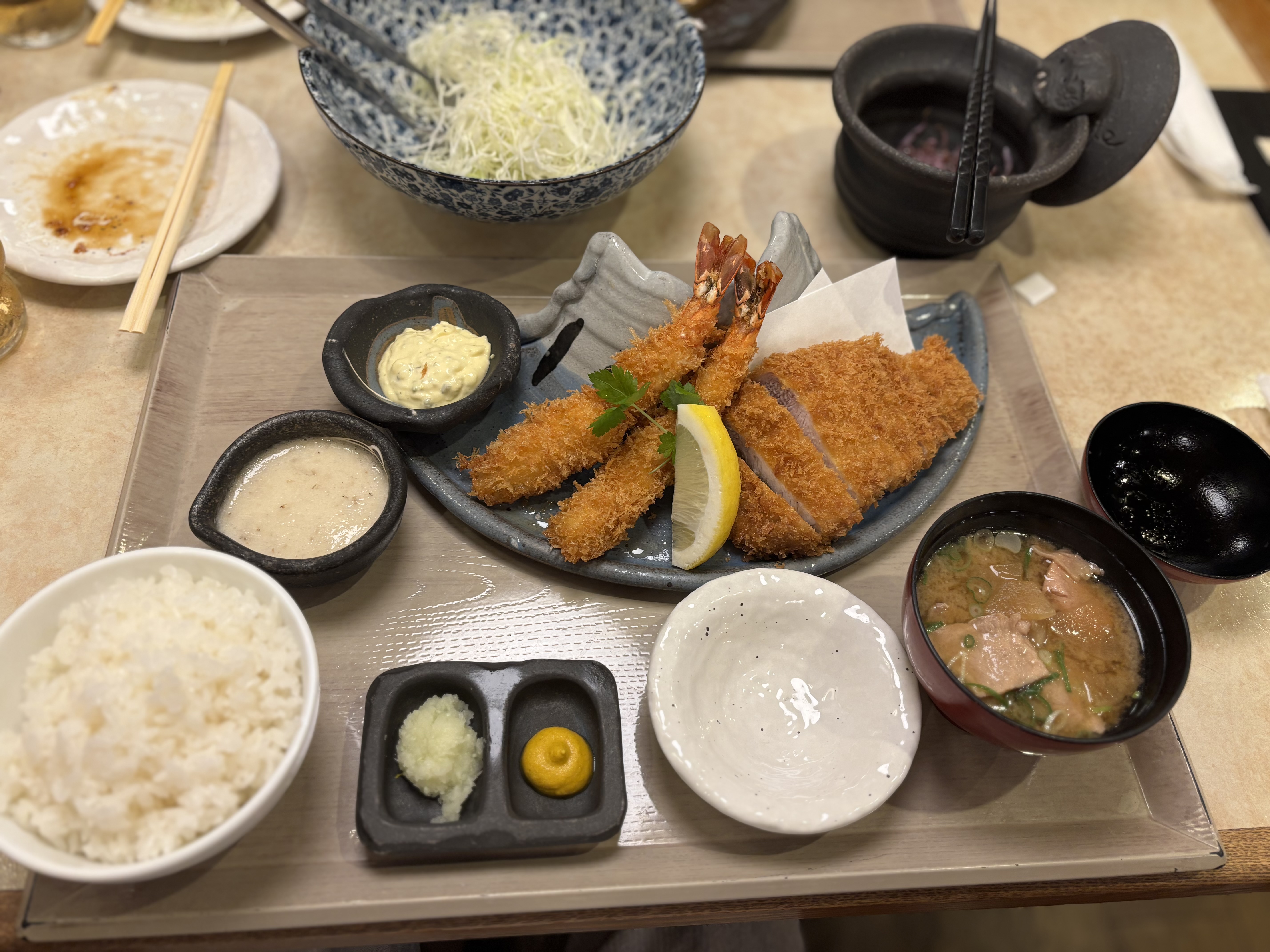 沼津のカツ屋