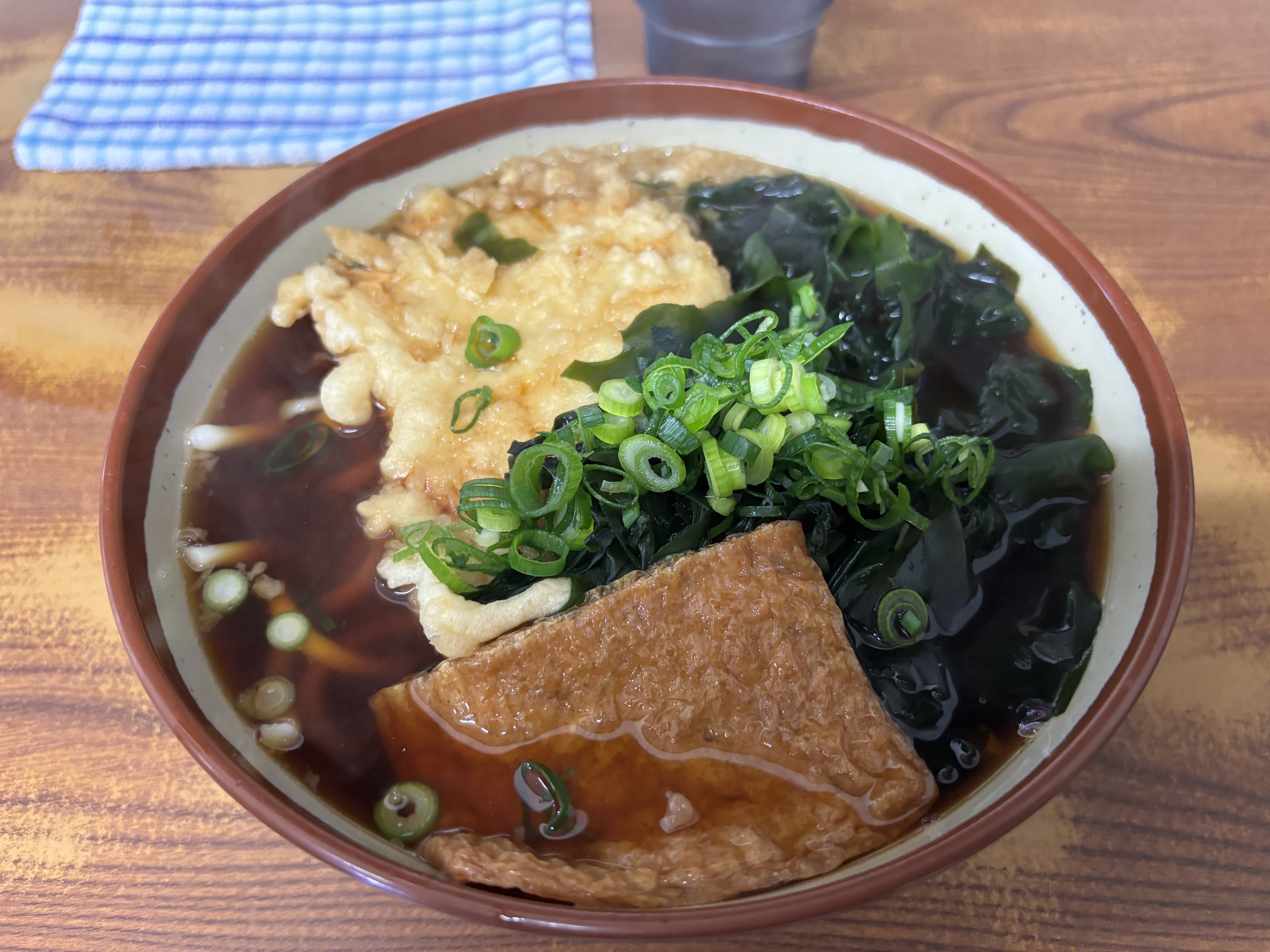 岳南原田駅のそば屋