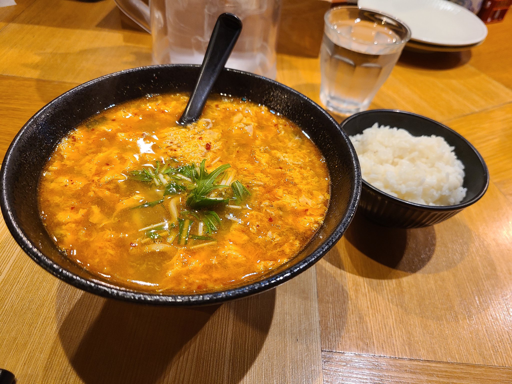 ラ