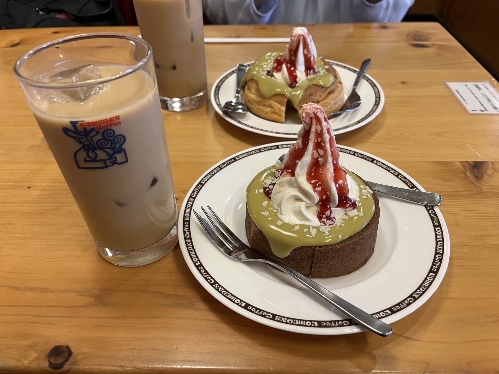 冬の雨に負けない愛車の輝きクリスタルキーパーで守ろう✨