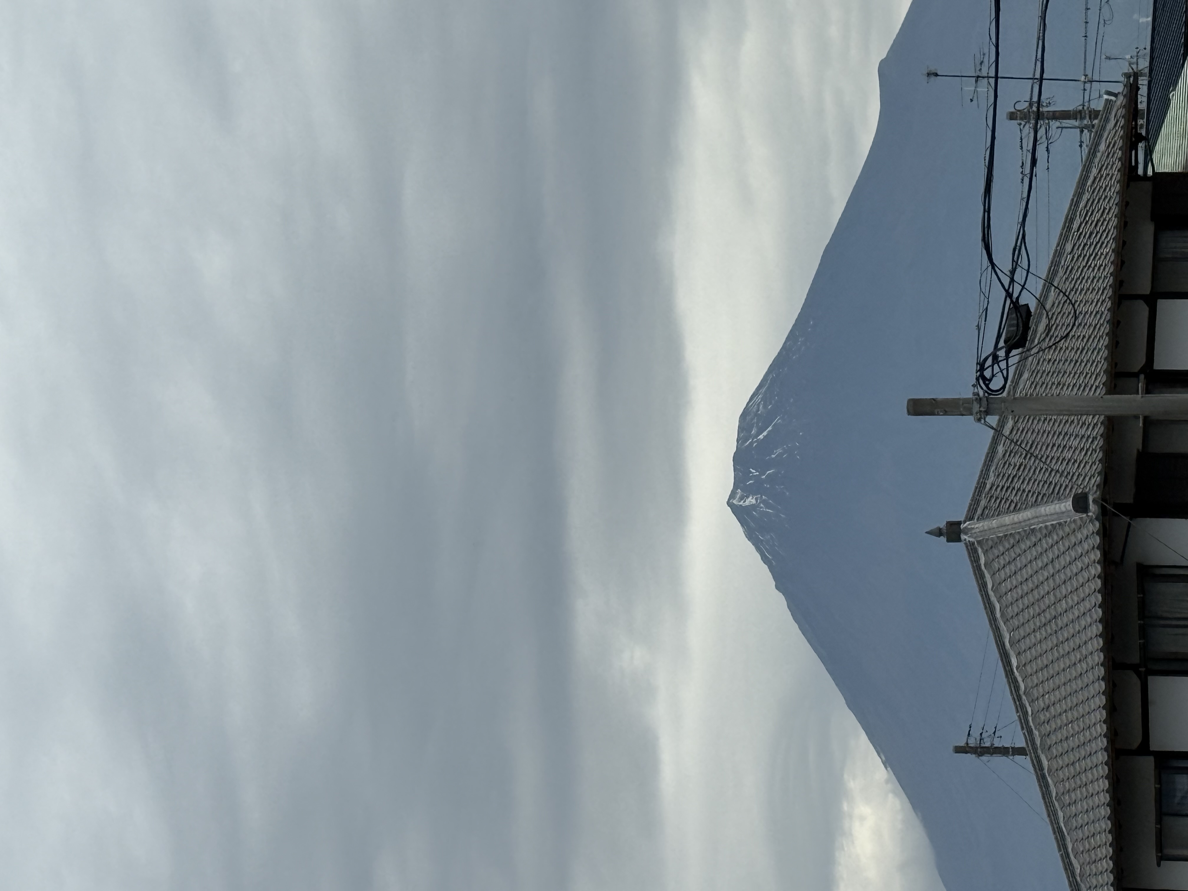 秋のドライブ前に必見 タイヤ空気圧チェックとお得な点検情報🚗