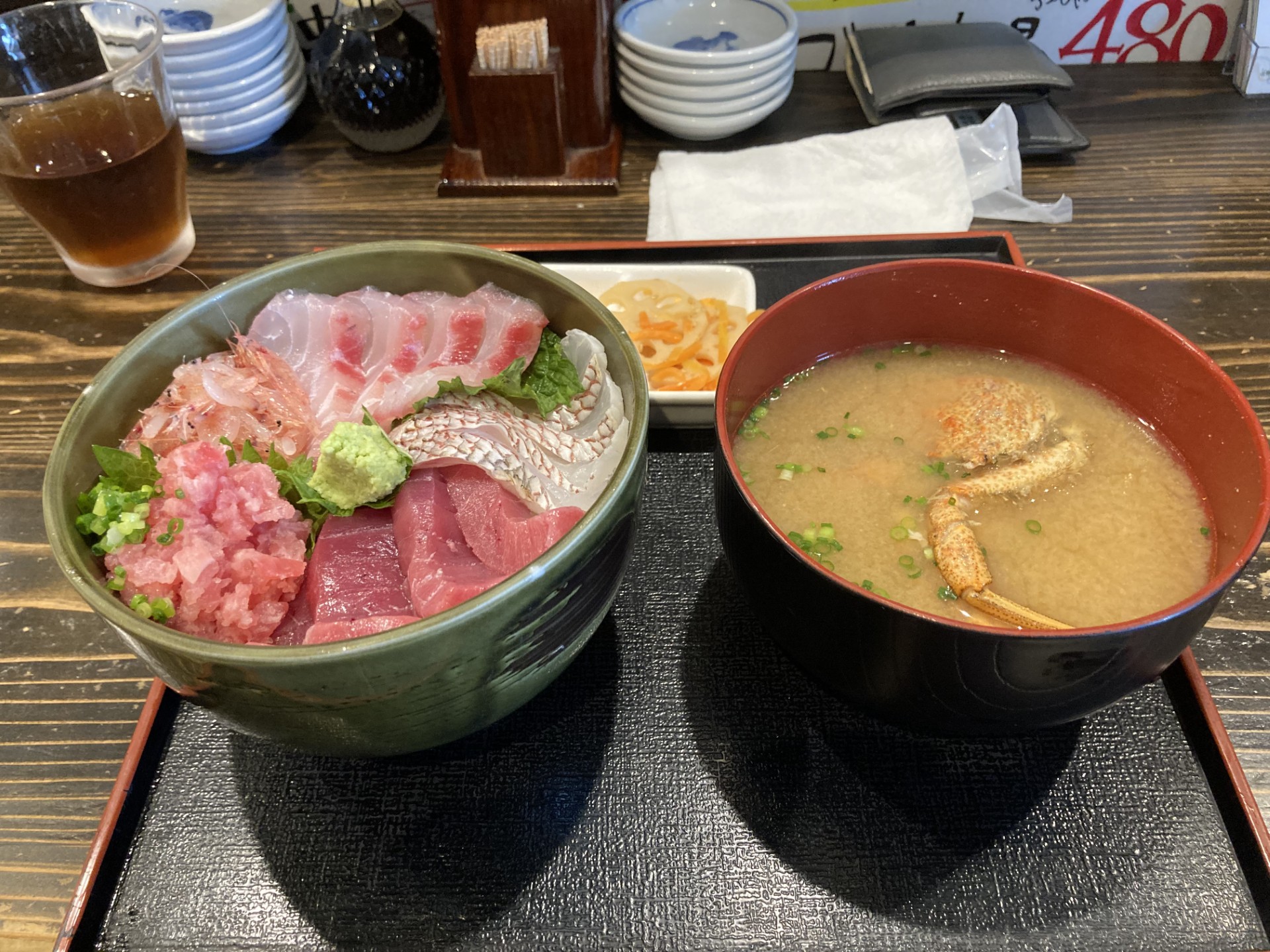 海鮮五色丼