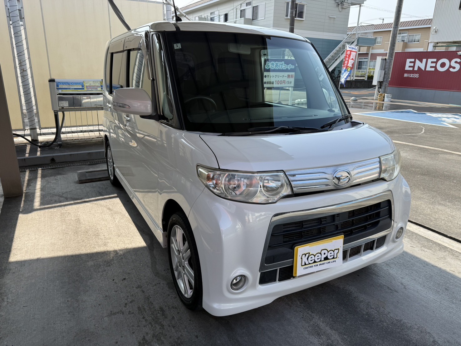 白いタントにフレッシュキーパーを施工