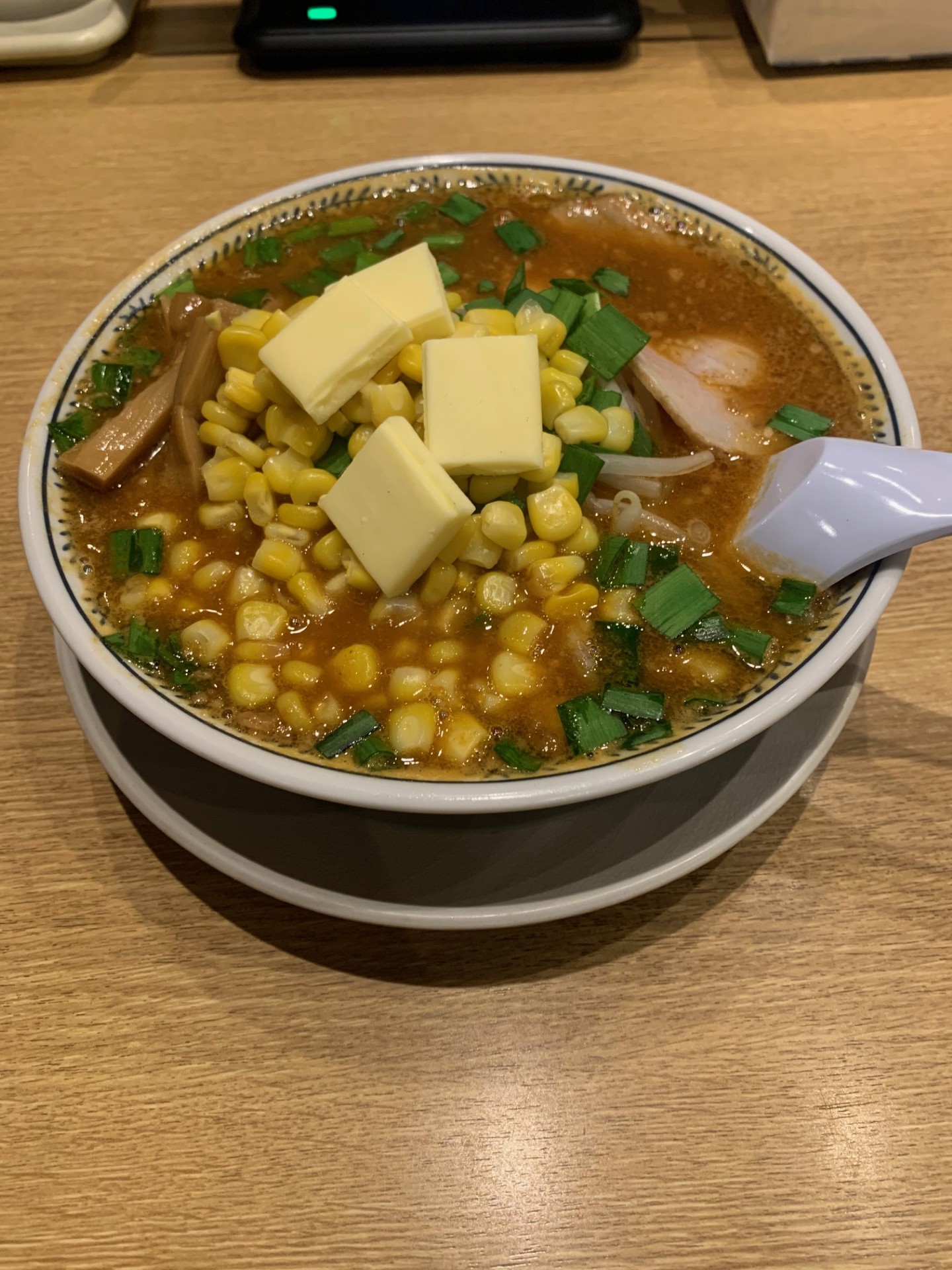 冬の安心ドライブに役立つ撥水洗車とコーティング点検のポイント🚗