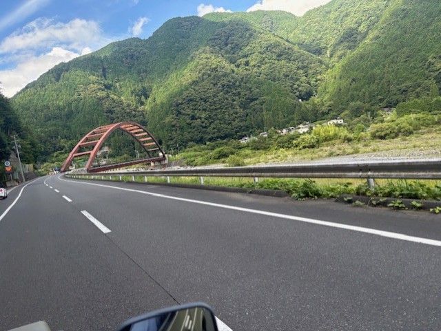 夏のドライブにおすすめ車メンテナンスとコーティング情報☀️