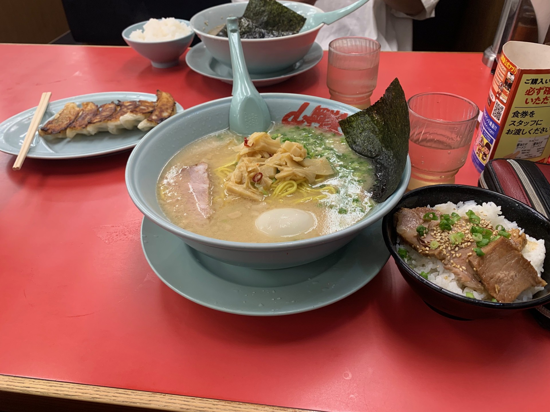 冬の車メンテナンスはセルフ上山梨SSで安心サポート🚗❄️