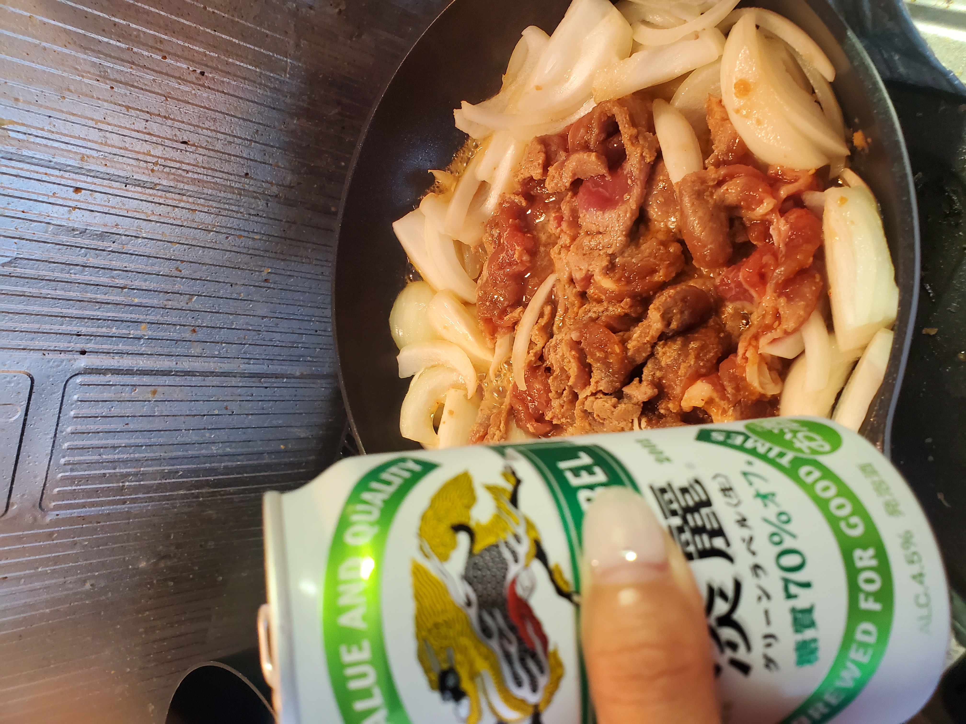 夏の虫汚れもスッキリ解消 手洗い洗車とお得な給油割引⛽️
