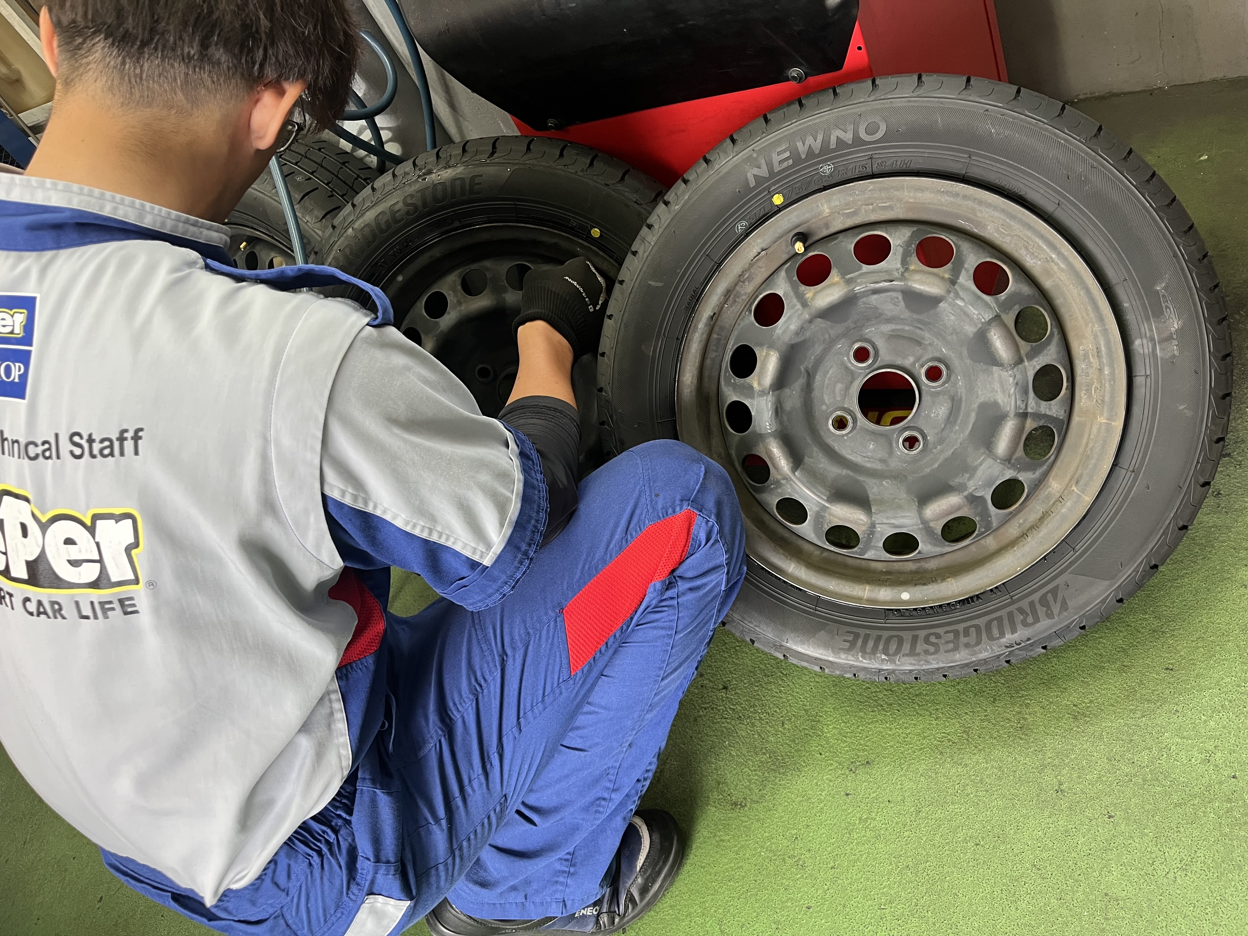 夏のドライブ前にチェックしたいタイヤ交換と無料点検サービス🚗