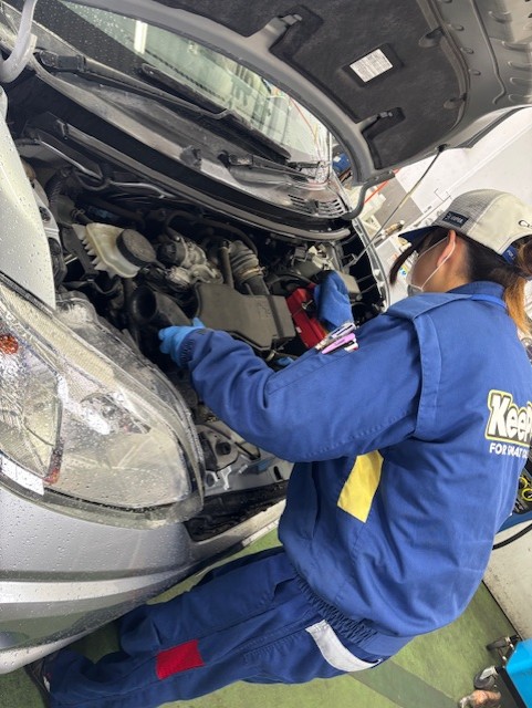 雨の日も安心安全ドライブに春の車メンテナンスポイント☔🚗