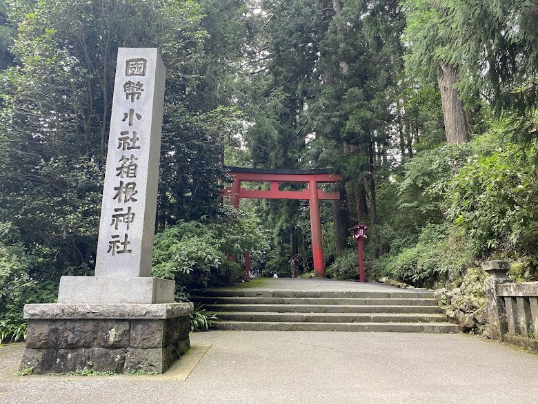 冬の安心ドライブ応援中！御殿場下りTSのタイヤ点検＆車検予約情報⛄