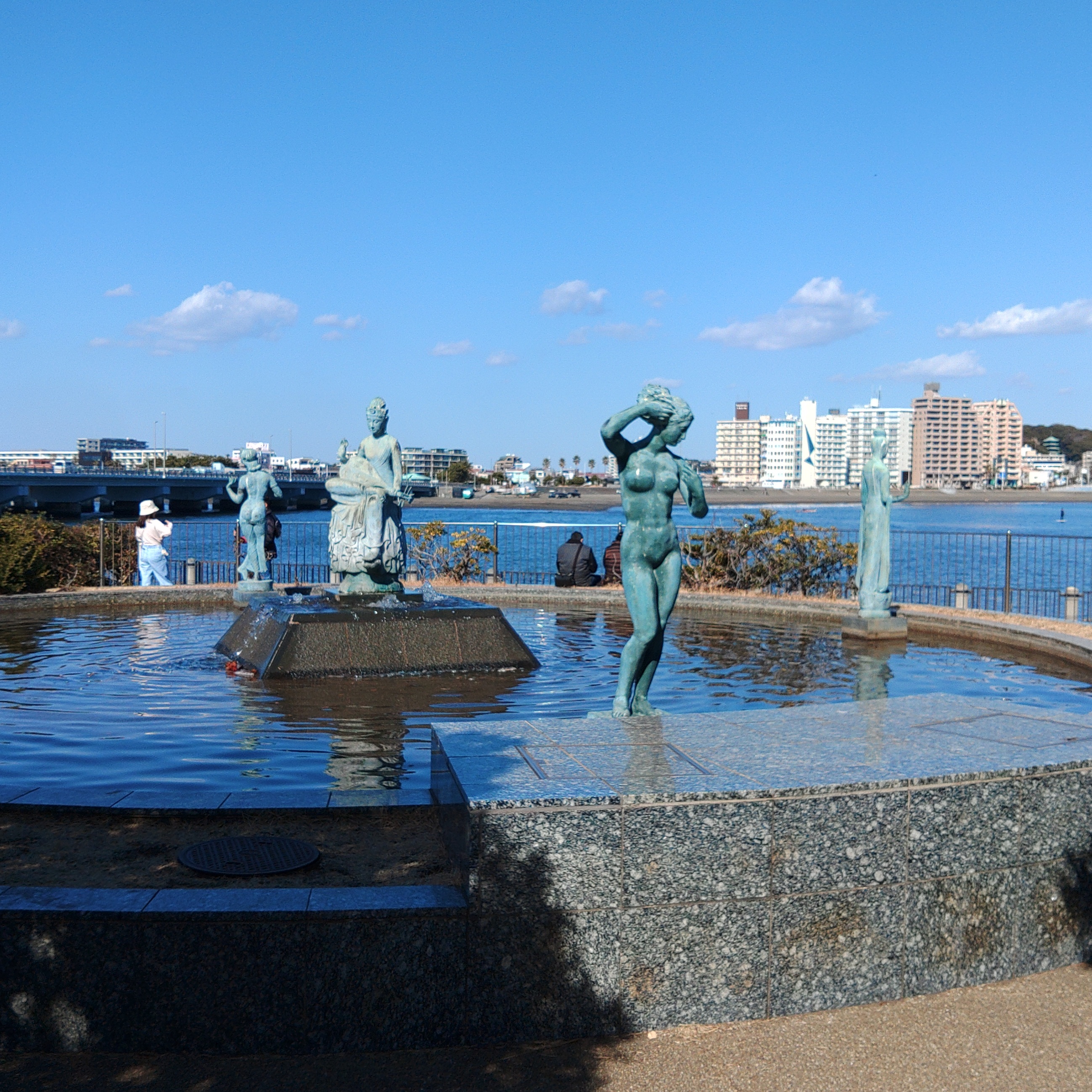 冬の安全運転に必須 タイヤとオイル交換キャンペーン情報🚗