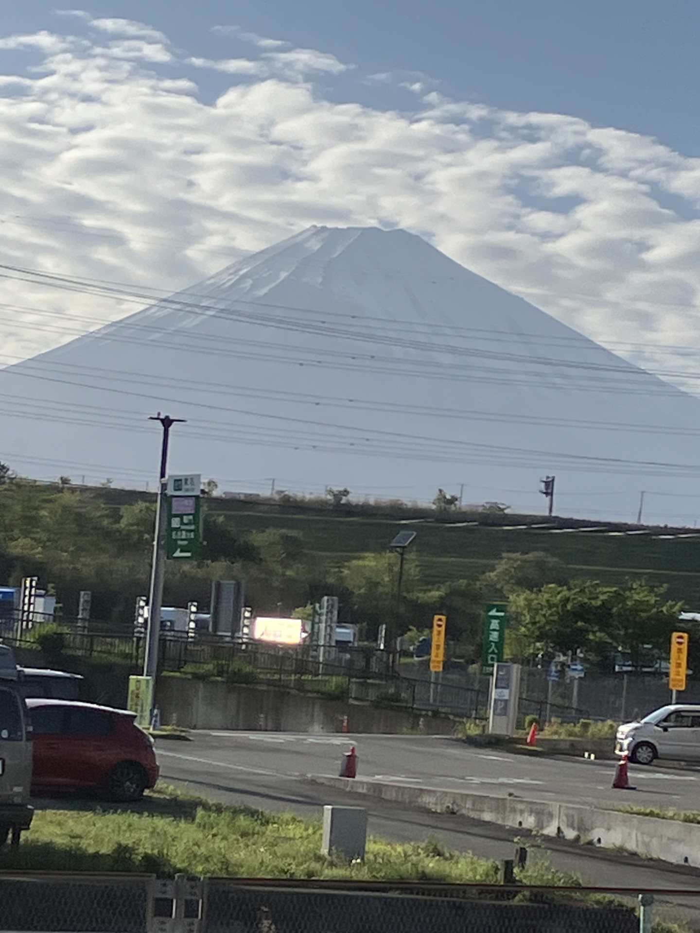 GW直前におすすめ春のボンネット点検とタイヤエアーチェック🛞