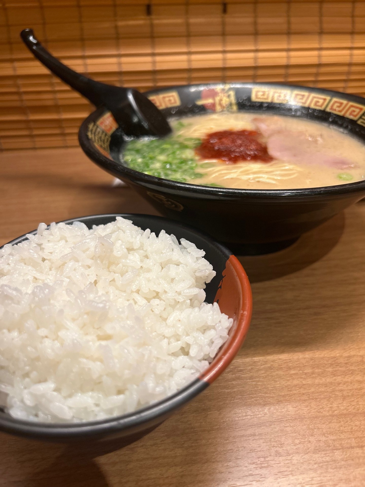 春のドライブを楽しむための車点検と一蘭ランチのすすめ